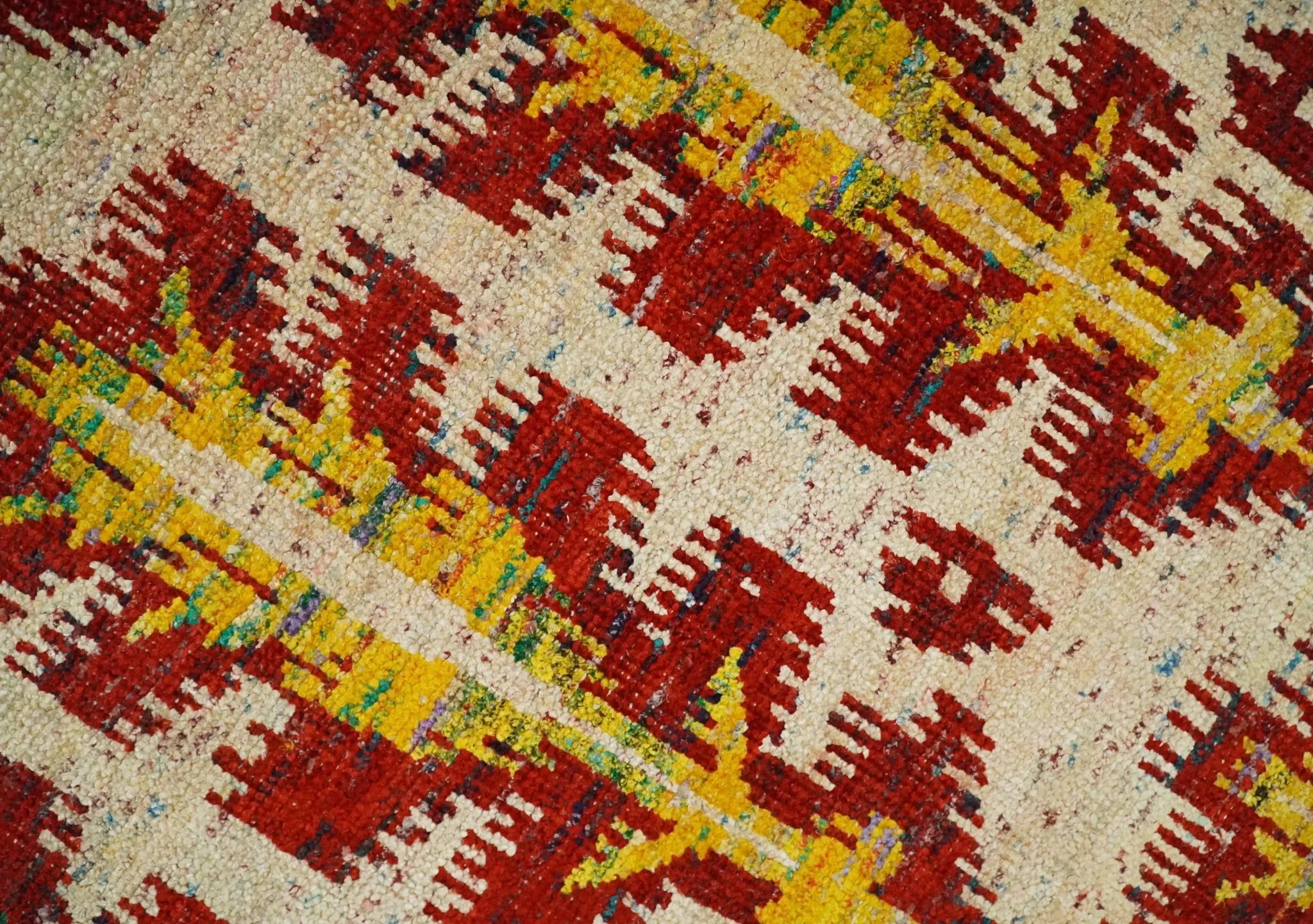 8x10 and 10x14 Hand Knotted Beige, Rust and Gold Modern Contemporary Southwestern Tribal Trellis Recycled Silk Area Rug | OP24 - Image 4