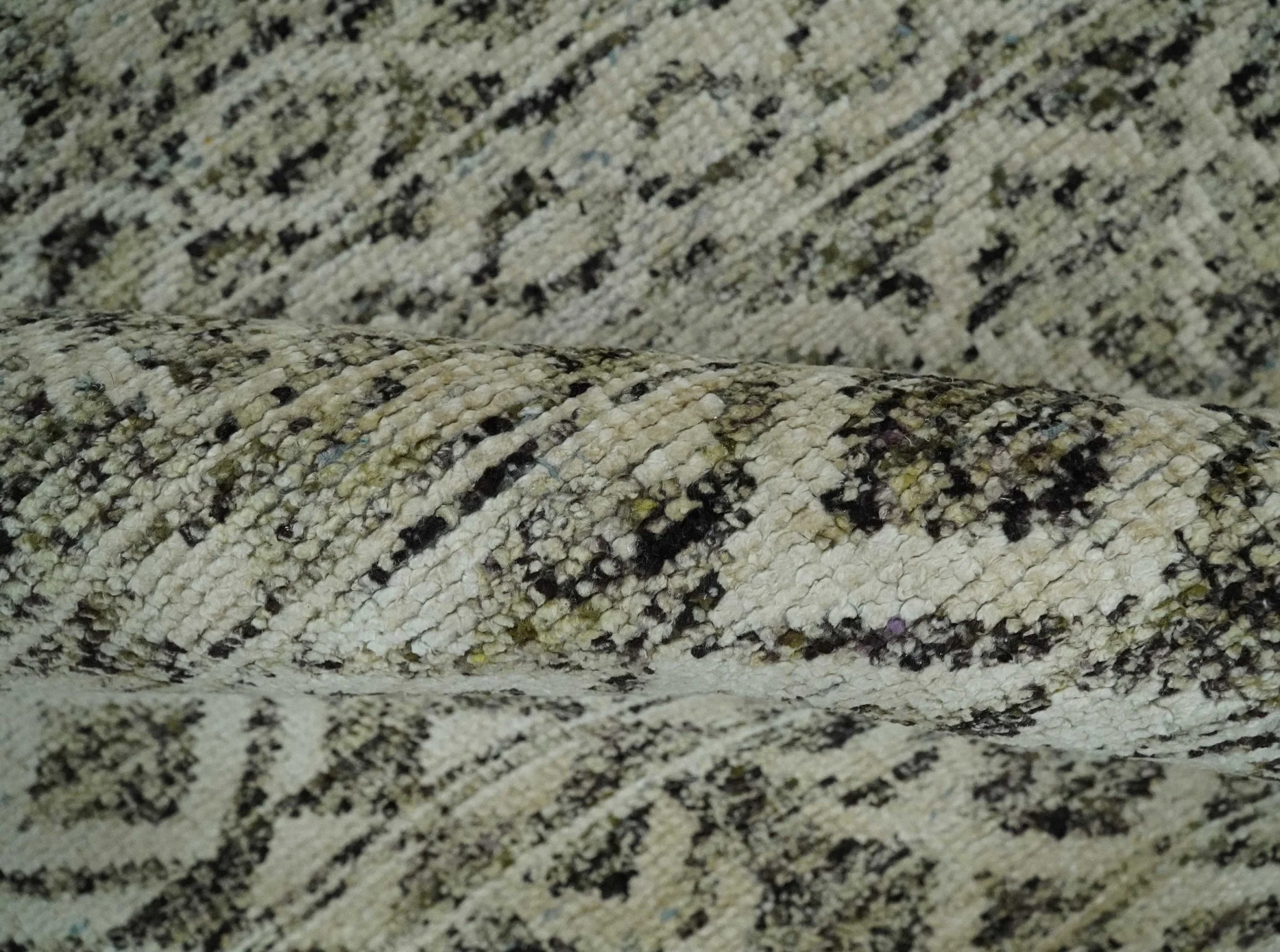 10x14 Hand Knotted Ivory, Black and Olive Modern Contemporary Southwestern Tribal Trellis Recycled Silk Area Rug | OP50 - Image 7