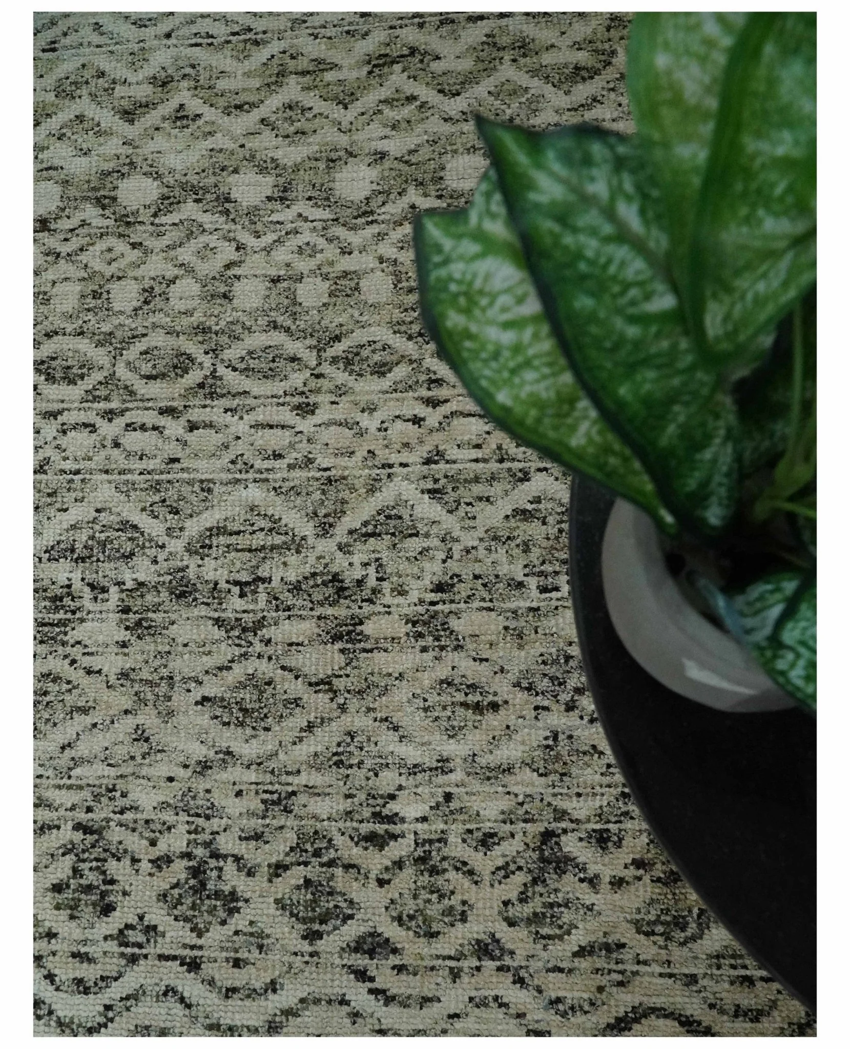 10x14 Hand Knotted Ivory, Black and Olive Modern Contemporary Southwestern Tribal Trellis Recycled Silk Area Rug | OP50 - Image 9