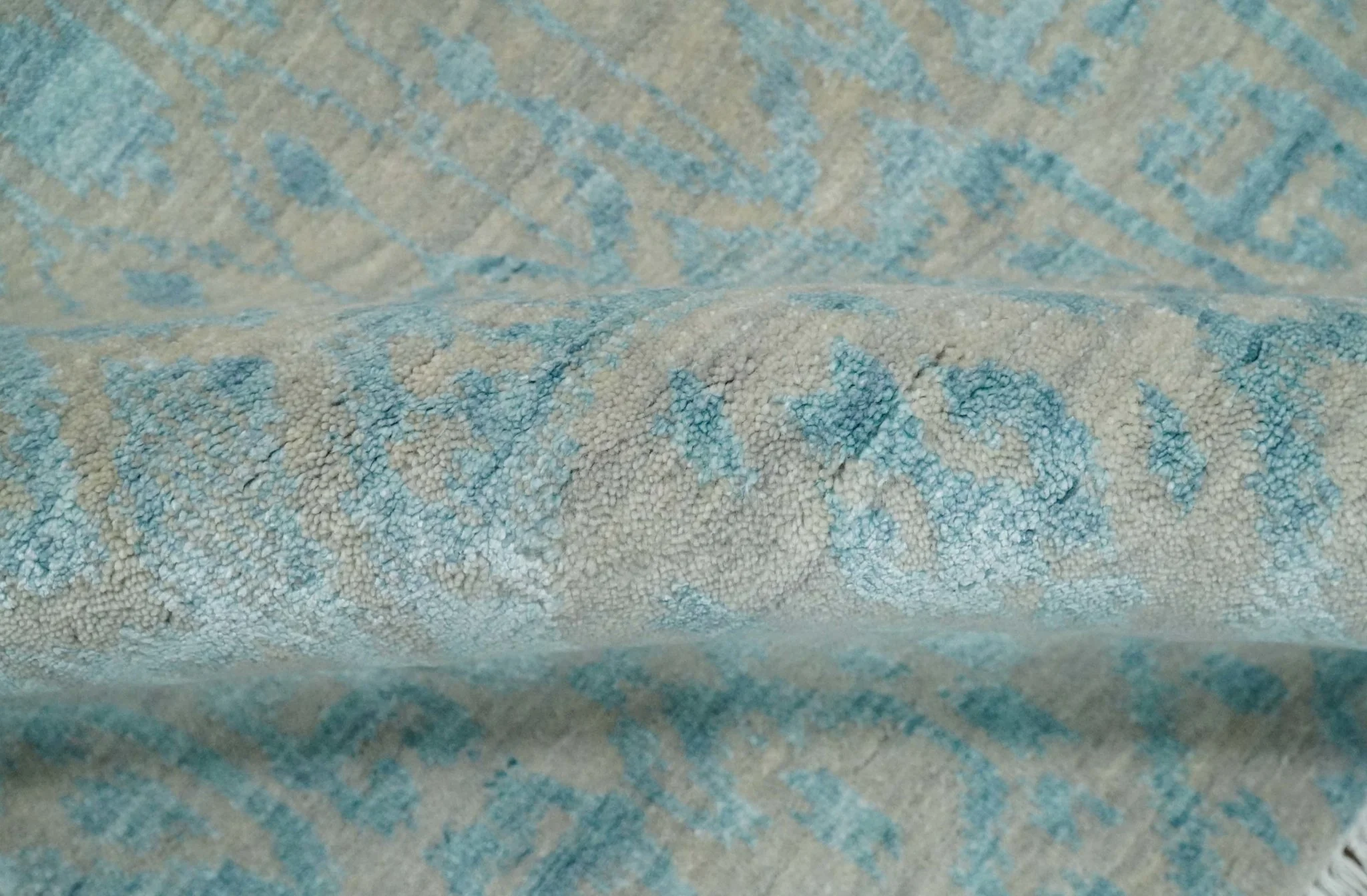 2.6x8 Fine Hand Knotted Camel and Blue Traditional Vintage Persian Style Antique Wool and Silk Rug | AGR26 - Image 5