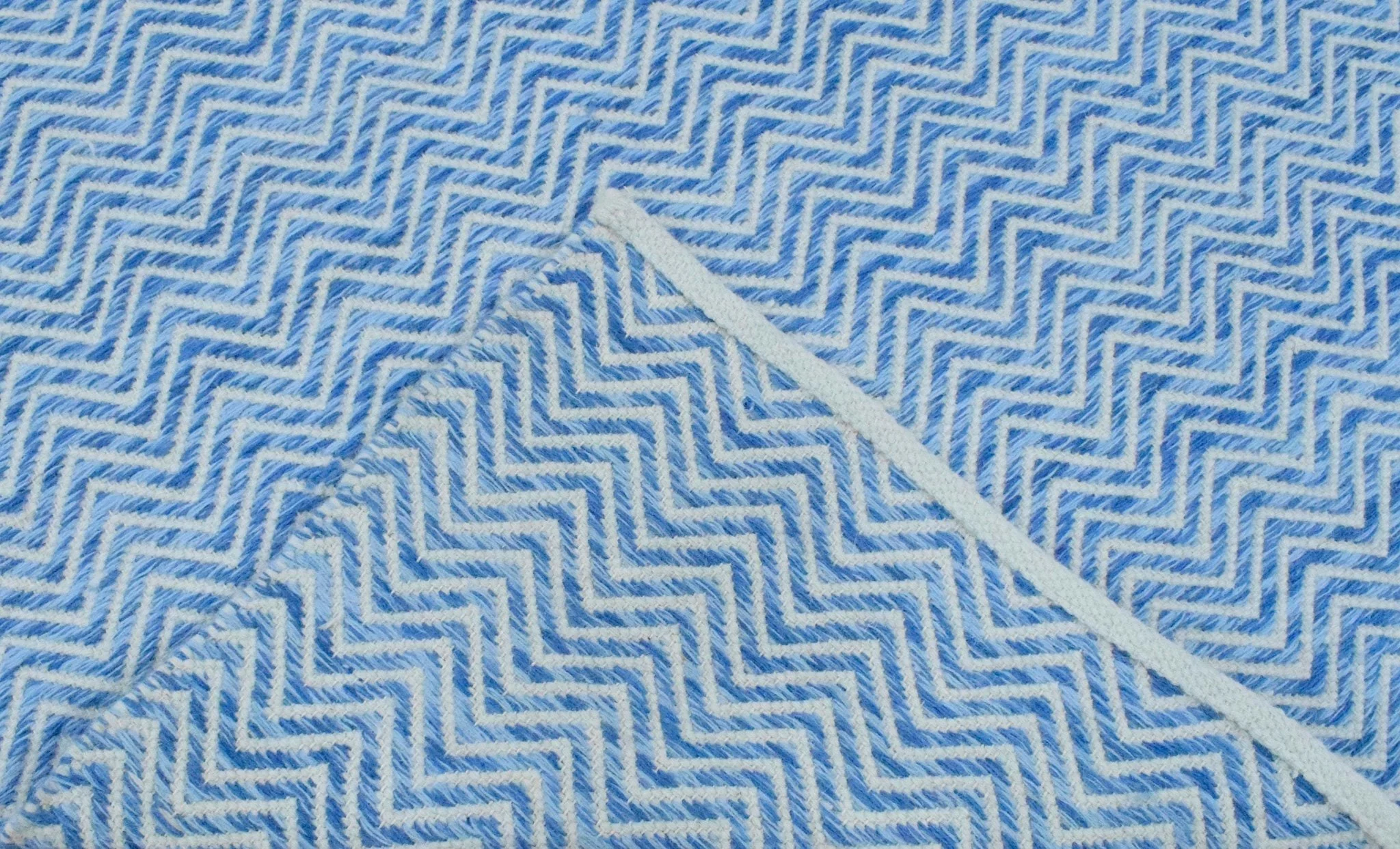 2x3, 5x8, 8x10 Dhurrie Rug, Blue Chevron Rug - Image 9
