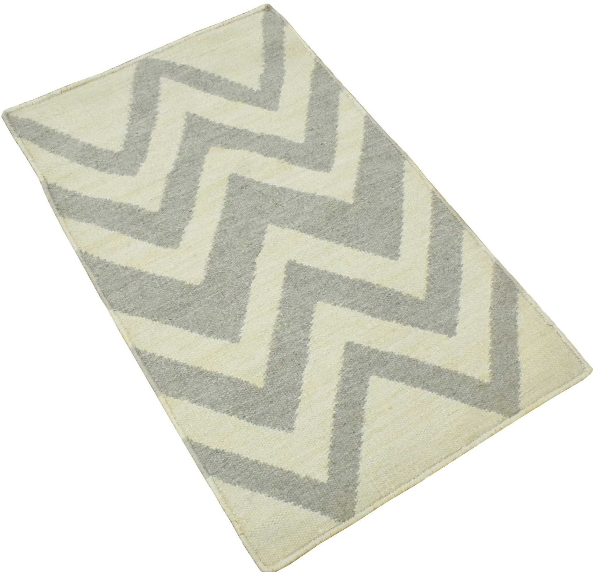 Outdoor Safe Chevron Pattern Silver and Beige Dhurrie Rug - Image 3