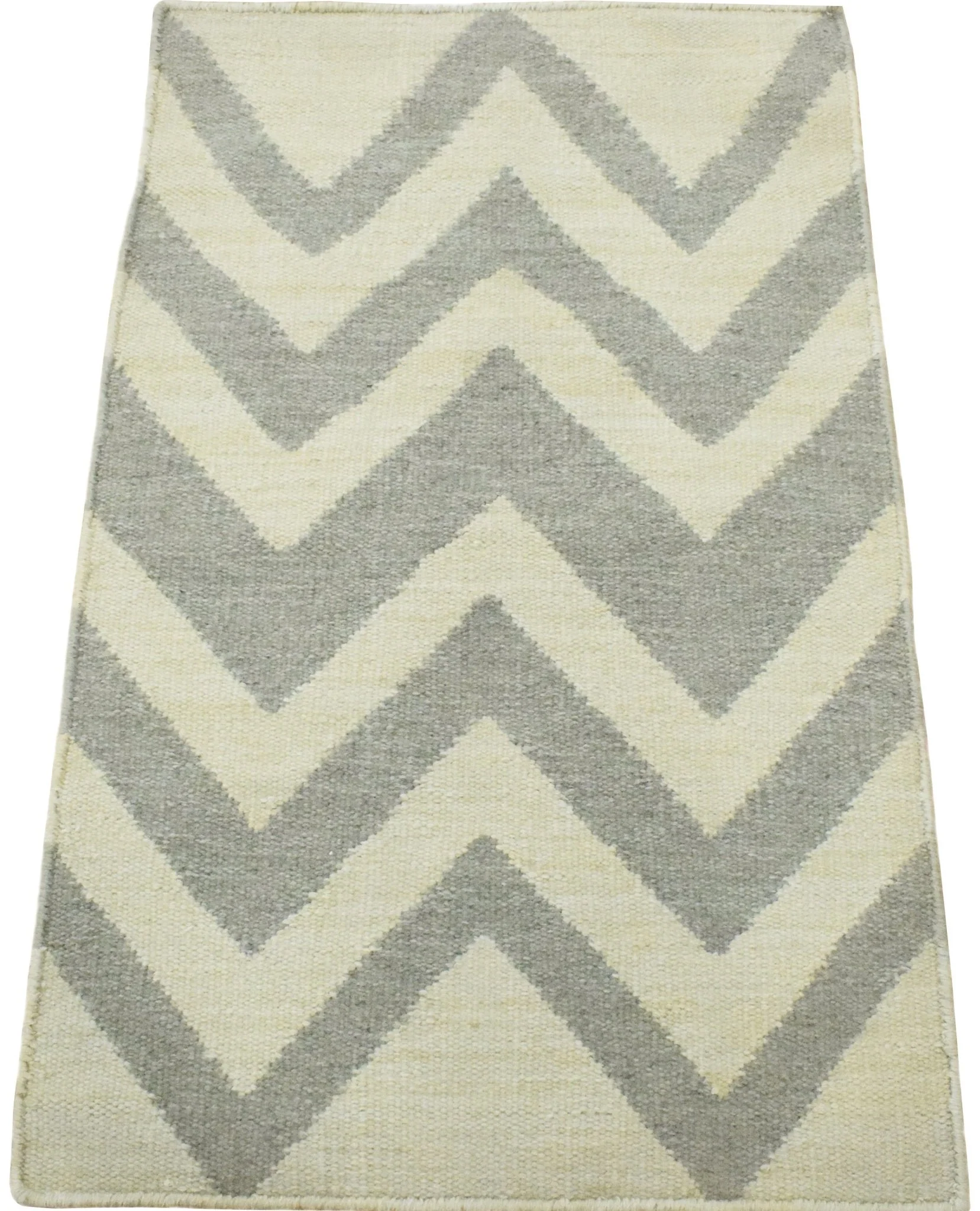 Outdoor Safe Chevron Pattern Silver and Beige Dhurrie Rug - Image 4