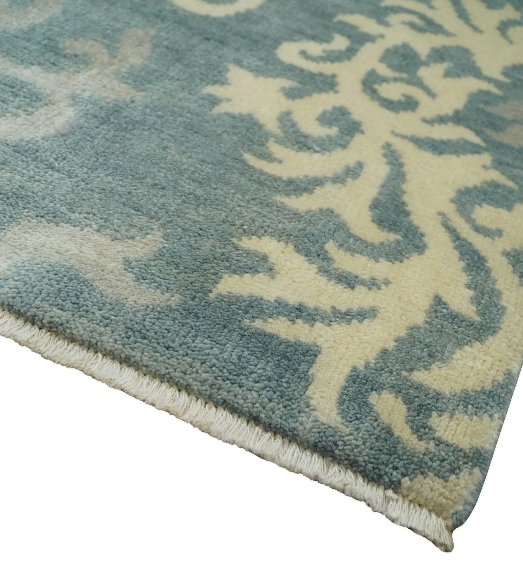 Beige and Gray 2x3 Hand Knotted Traditional Persian Oushak Wool Rug | N5923 - Image 3