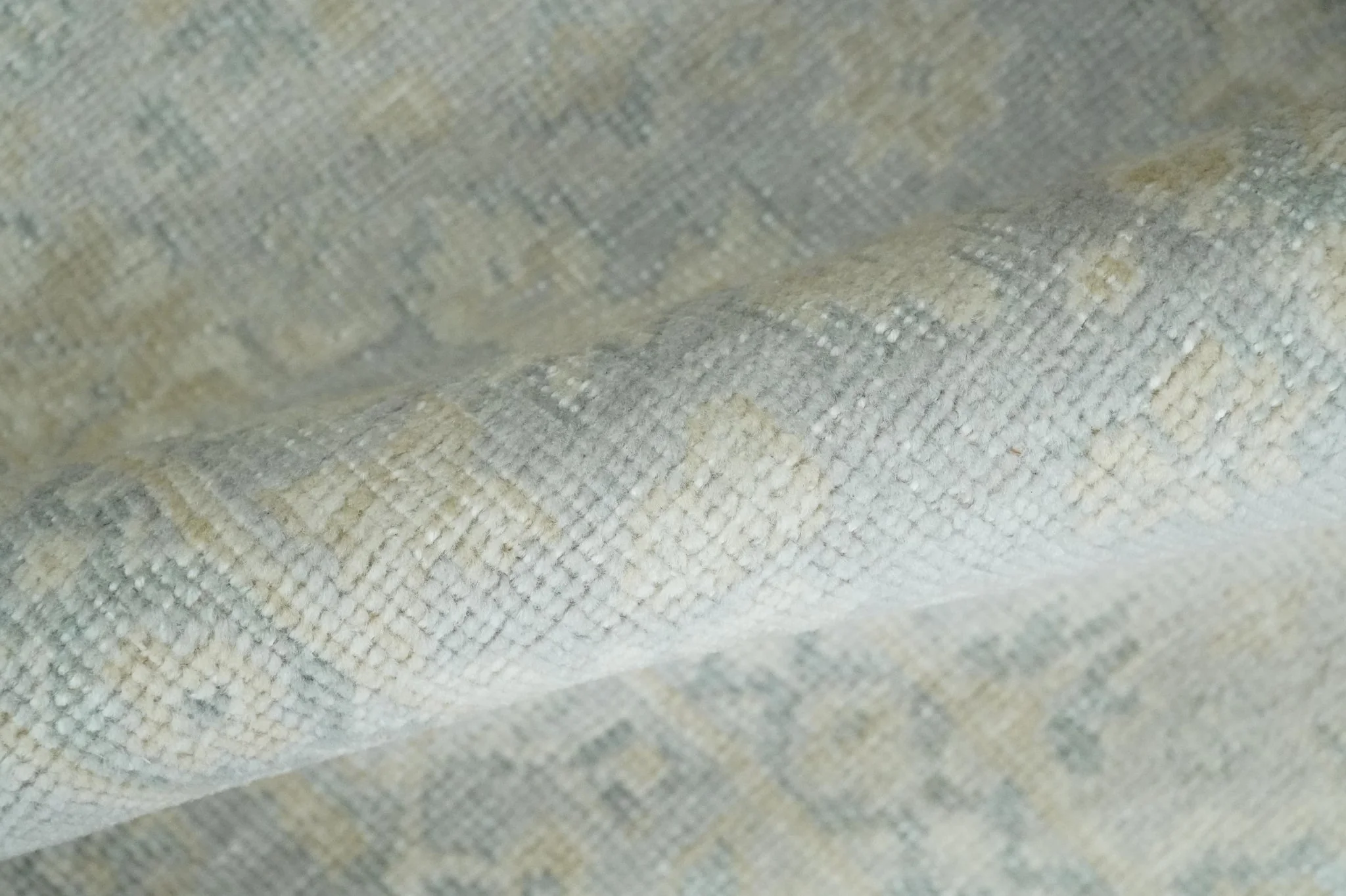 Low Pile 2x3 Hand Knotted Gray, Beige and Ivory Traditional Oushak Wool Rug - Image 4