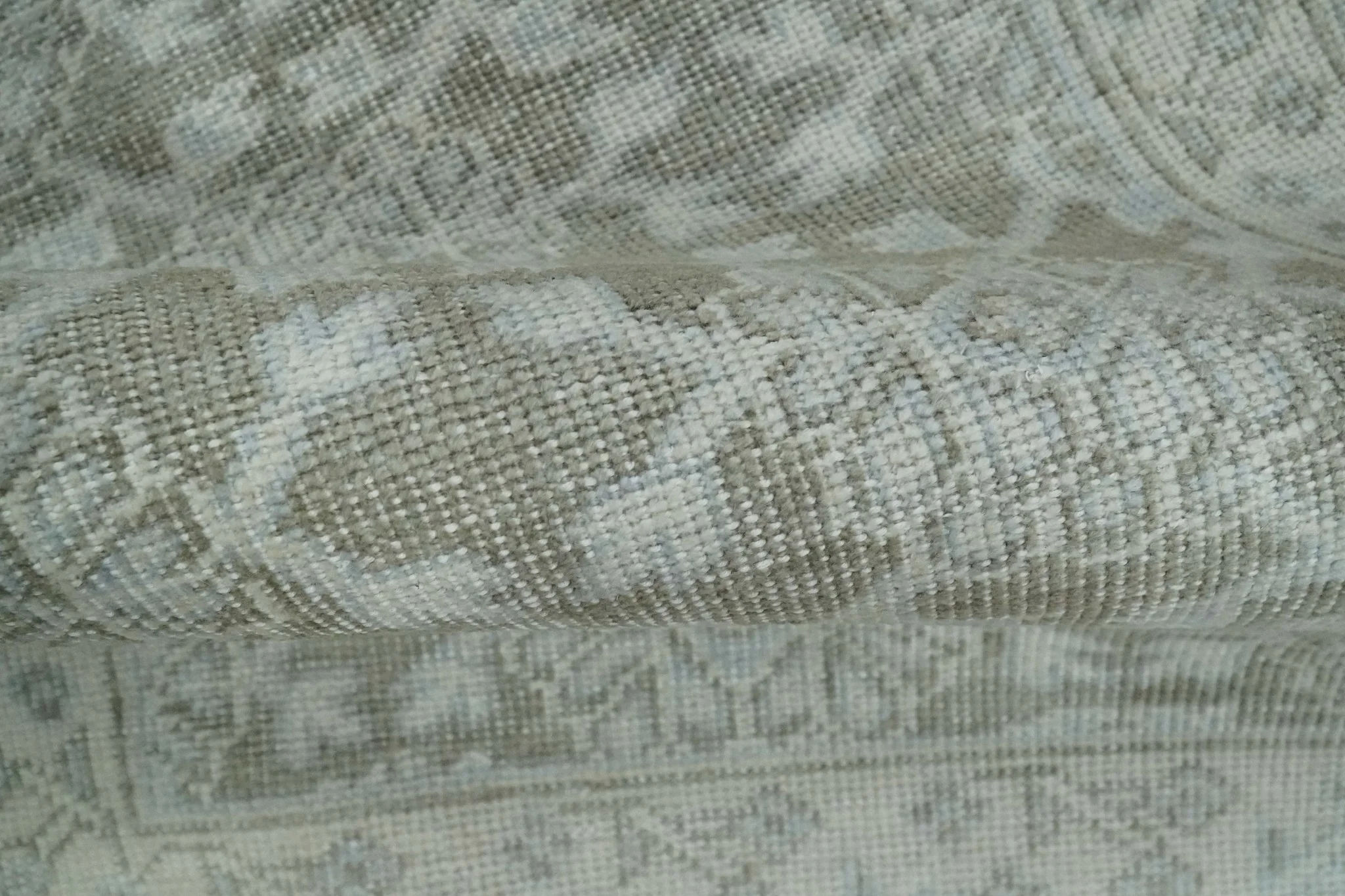 2x3 Hand Knotted Gray, Ivory and Silver Traditional Persian Oushak Wool Rug | N6323 - Image 4