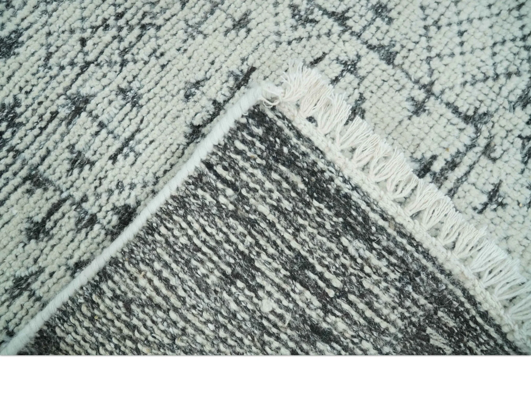 Contemporary Tribal 2x3 Hand Knotted Ivory and Charcoal Wool Rug - Image 5
