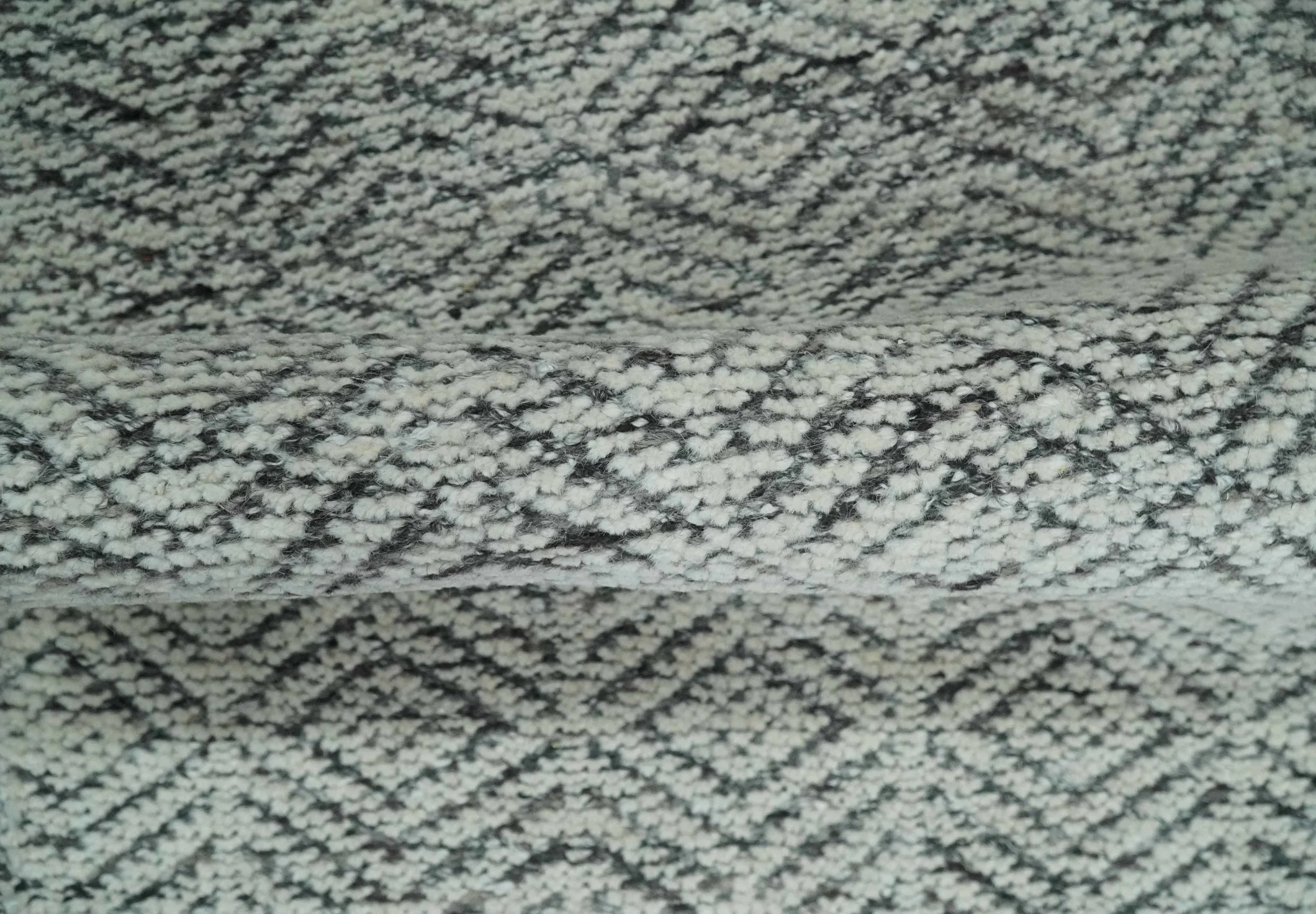 Small 2x3 Hand Knotted Ivory and Charcoal Tribal Design Wool Rug - Image 4