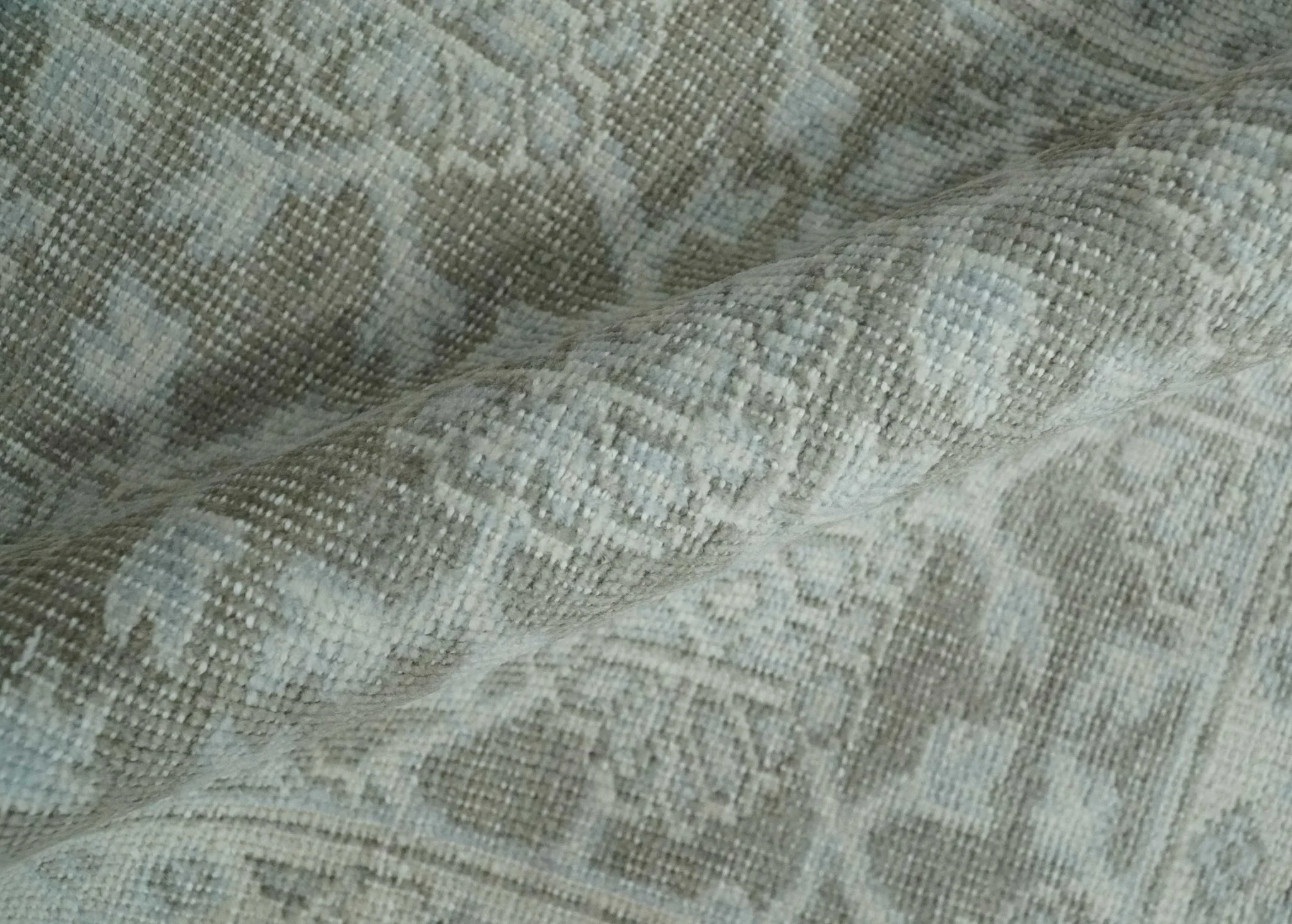 2x3 Hand Knotted Ivory and Gray Traditional Persian Oushak Wool Rug | N2623 - Image 4