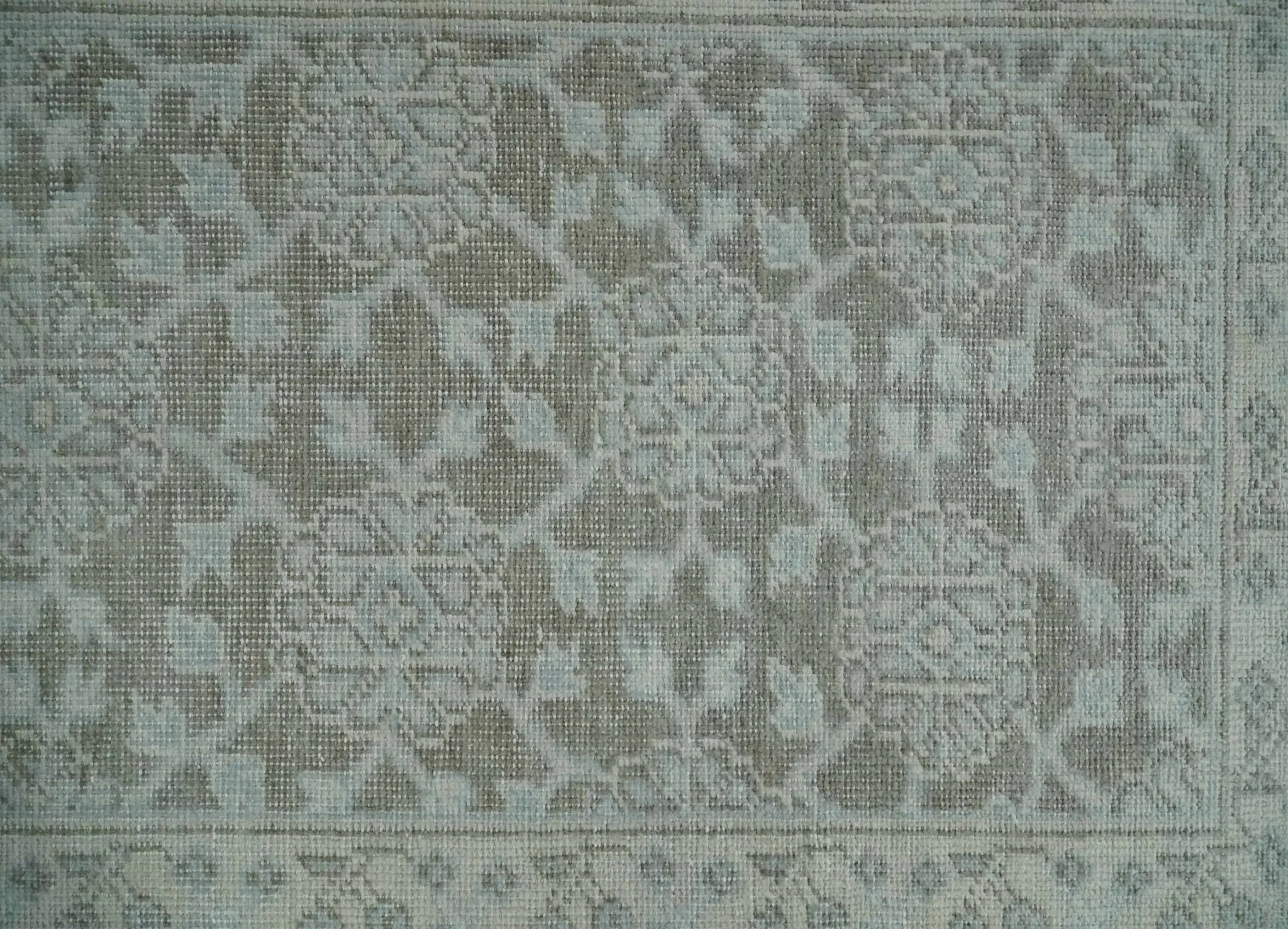2x3 Hand Knotted Ivory and Gray Traditional Persian Oushak Wool Rug | N2623 - Image 7