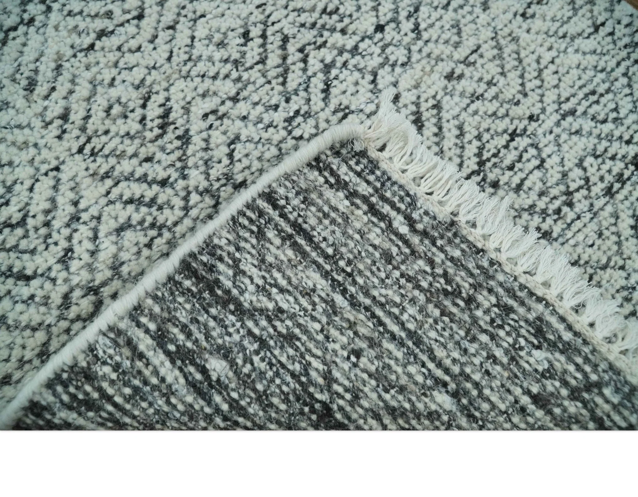 2x3 Hand Knotted Ivory and Charcoal Stripes Tribal Pattern Wool Rug - Image 5