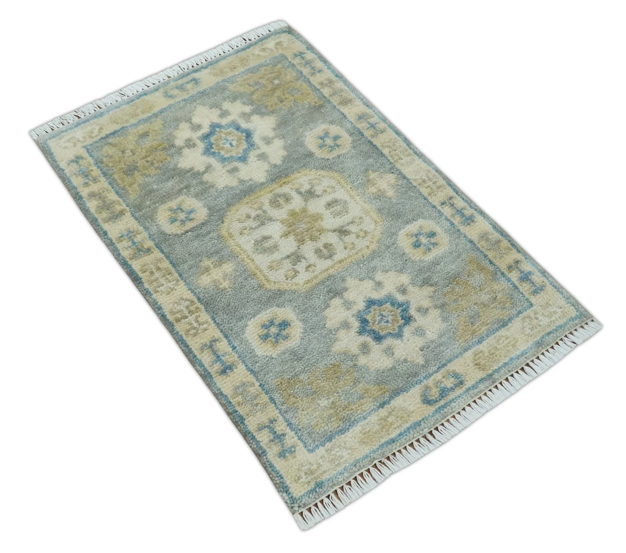 2x3 Ivory, Beige and Silver Hand Knotted Heriz Traditional Design Wool Rug - Image 8