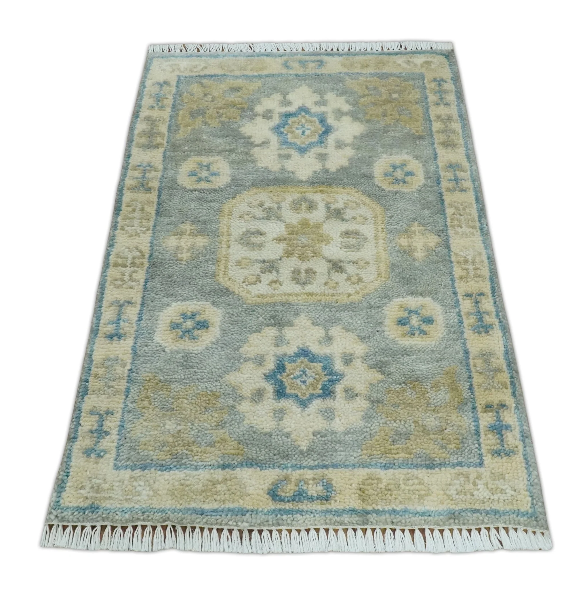 2x3 Ivory, Beige and Silver Hand Knotted Heriz Traditional Design Wool Rug - Image 9