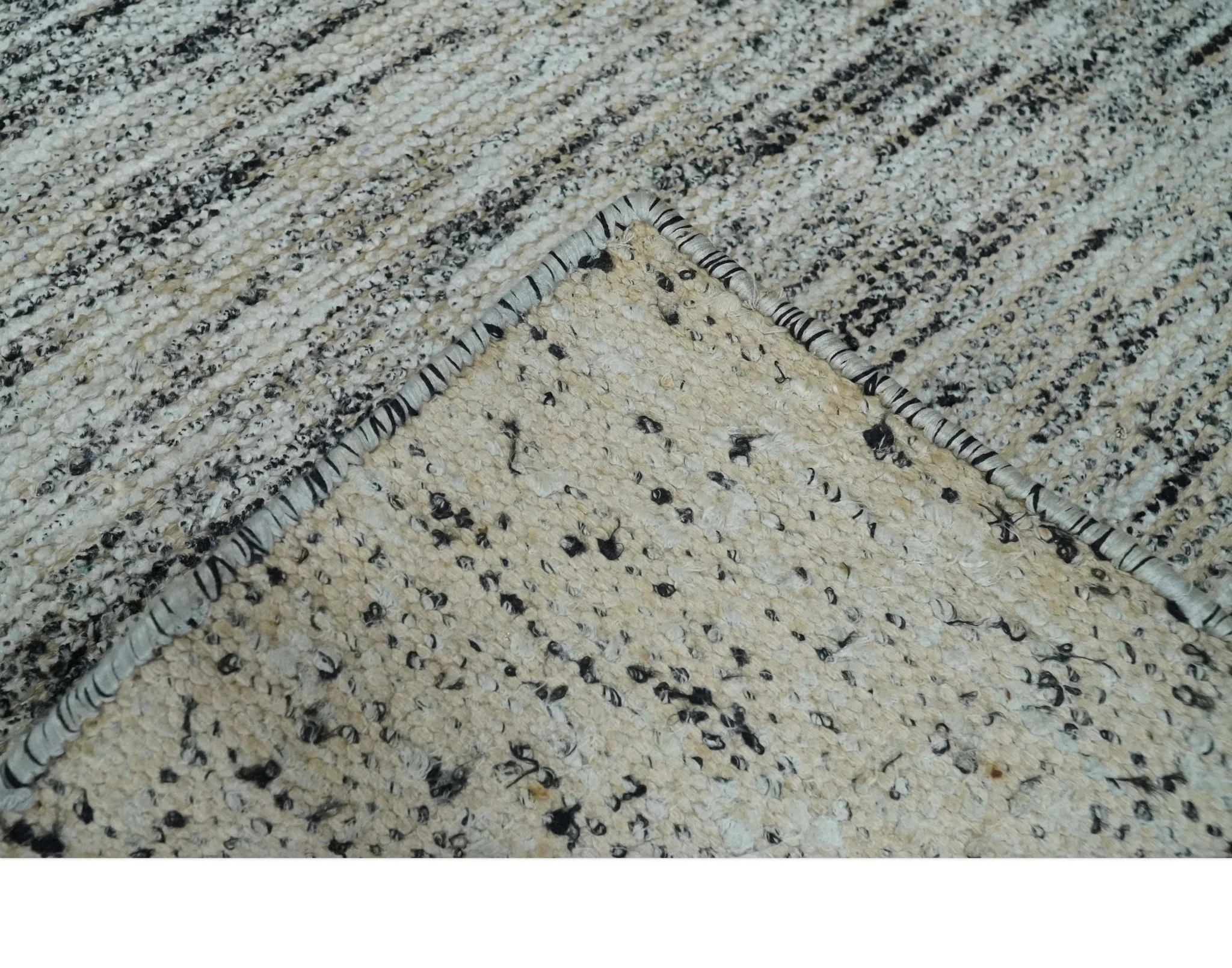 2x3 Modern Abstract Charcoal and Silver Rug made with Art Silk | N4923 - Image 5