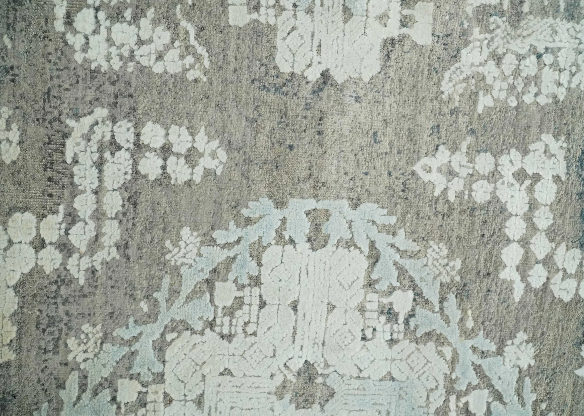 2x4 Beige, Silver and Blue Wool and Silk Hand Knotted traditional Vintage Antique Rug| N124 - Image 5
