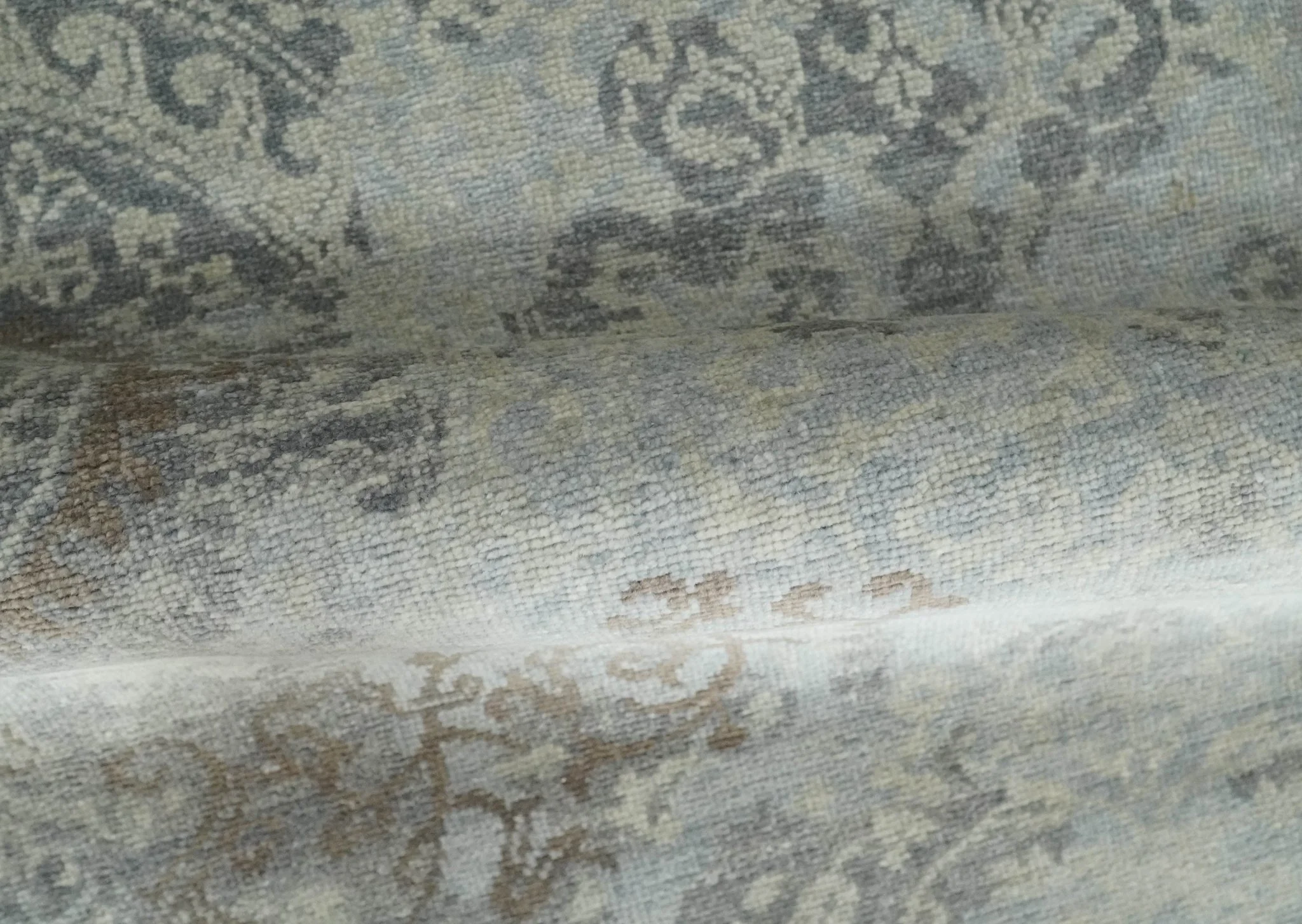 Hand Knotted 2x4 Charcoal, Beige and Olive Traditional Vintage Persian Wool Rug| N2424 - Image 5