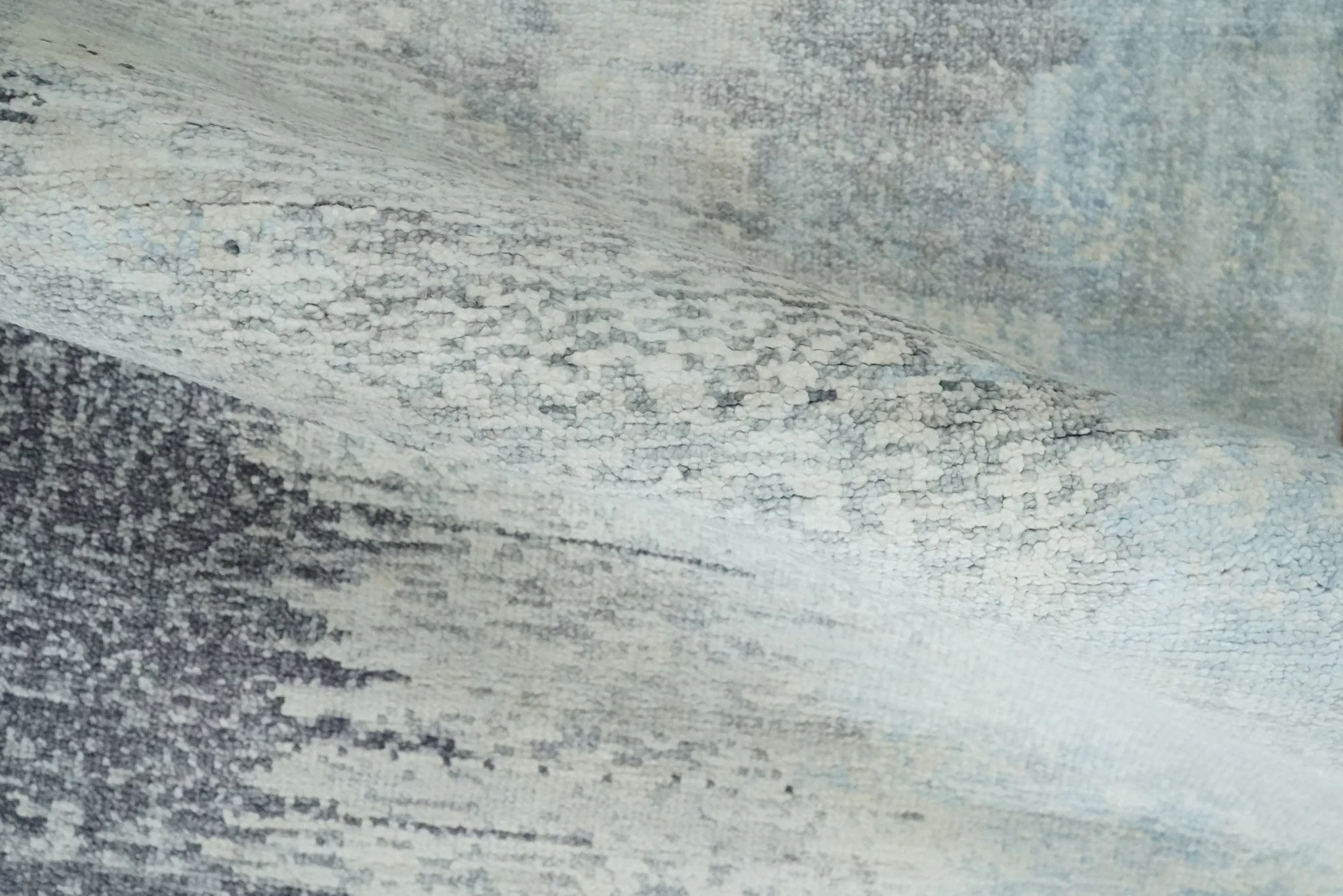 2x4 Modern Abstract Beige, Blue and Charcoal Bamboo Silk Rug| N6724 - Image 4