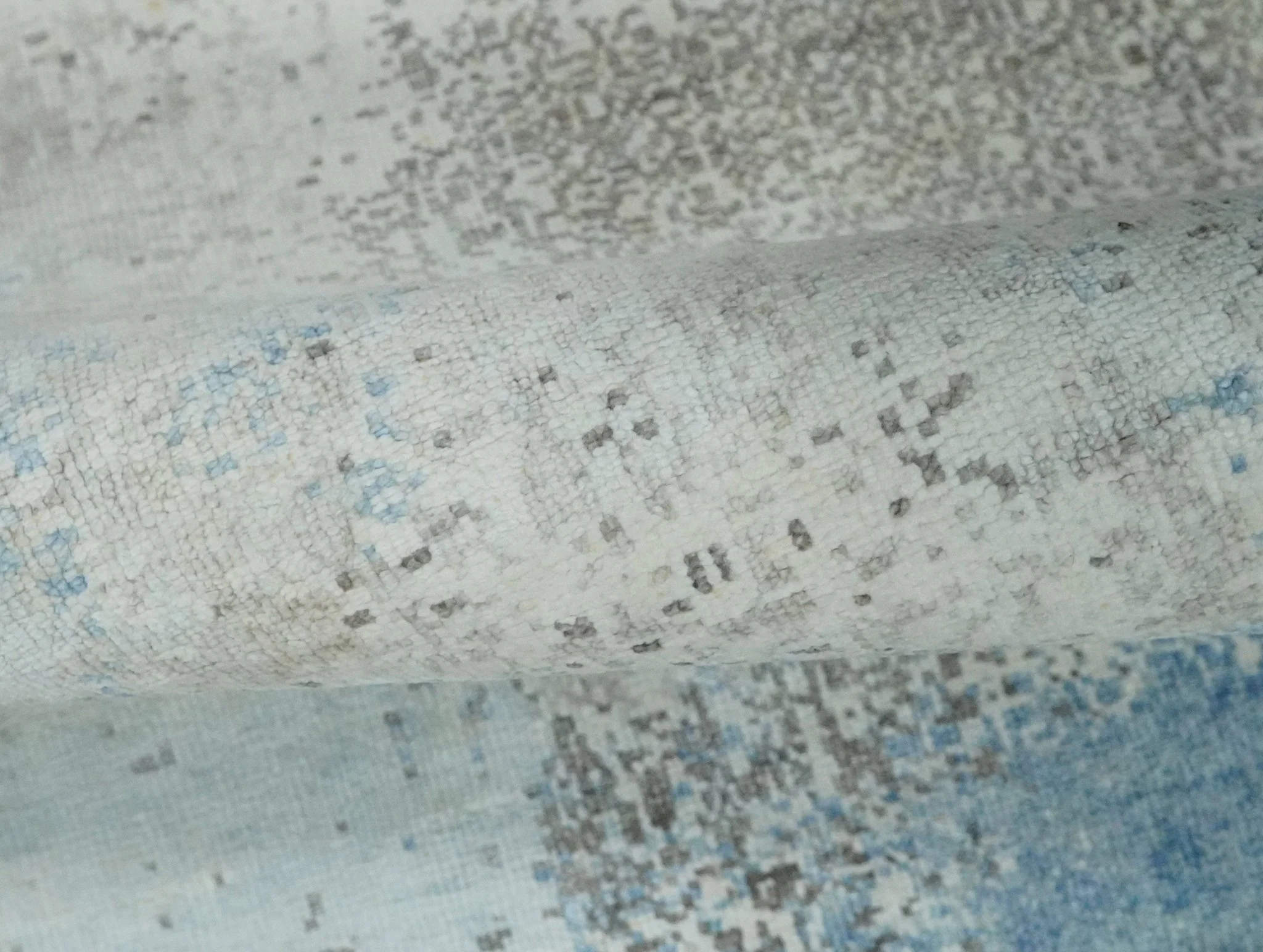 2x4 Modern Abstract Blue and Ivory Rug made with Art Silk| N4124 - Image 2