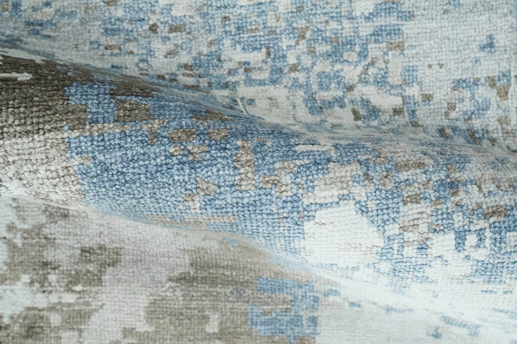 2x4 Modern Abstract Blue, Silver and Charcoal Hand Knotted Art Silk Rug| N8324 - Image 4