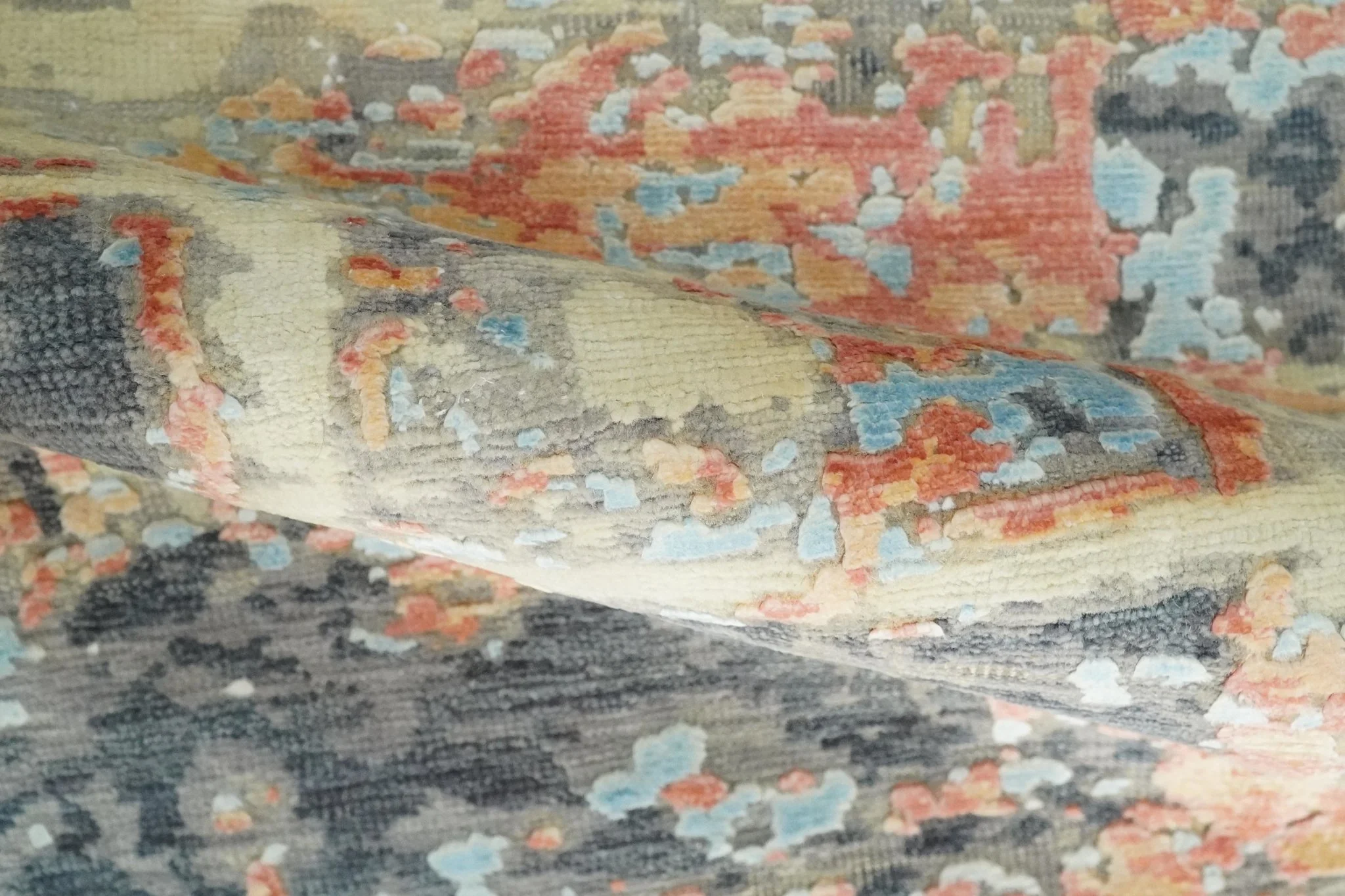 2x4 Modern Abstract Peach, Gray, Ivory and Blue Rug made with Art Silk| N3924 - Image 4