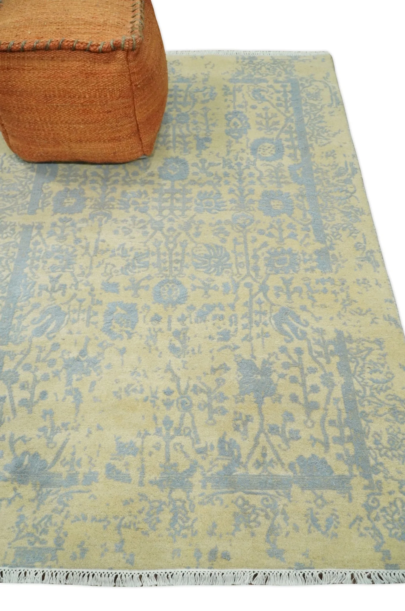4x6 Fine Hand Knotted Gold and Silver Traditional Vintage Persian Style Antique Wool and Silk Rug | AGR11 - Image 3