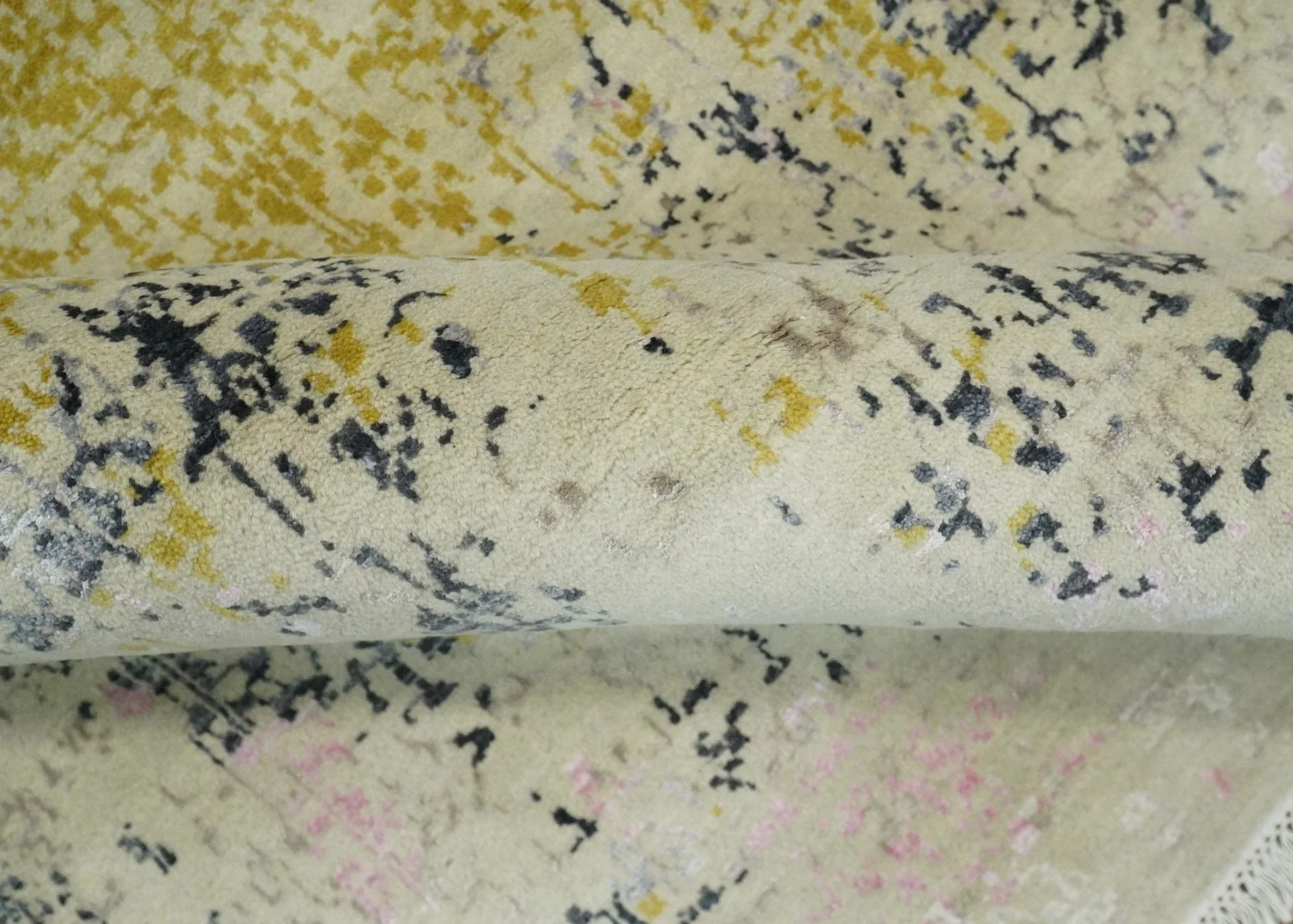 4x6 Fine Hand Knotted Gold, Gray and Ivory Modern Abstract Wool and SIlk Area Rug | AGR17 - Image 6