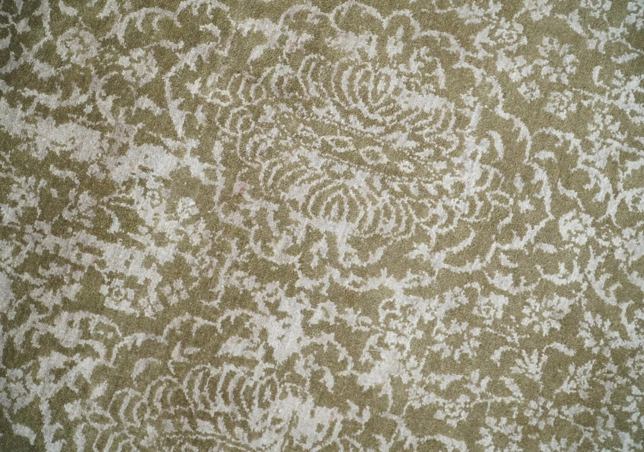 4x6 Fine Hand Knotted Olive and Silver Traditional Vintage Persian Style Antique Wool and SIlk Rug | AGR16 - Image 7