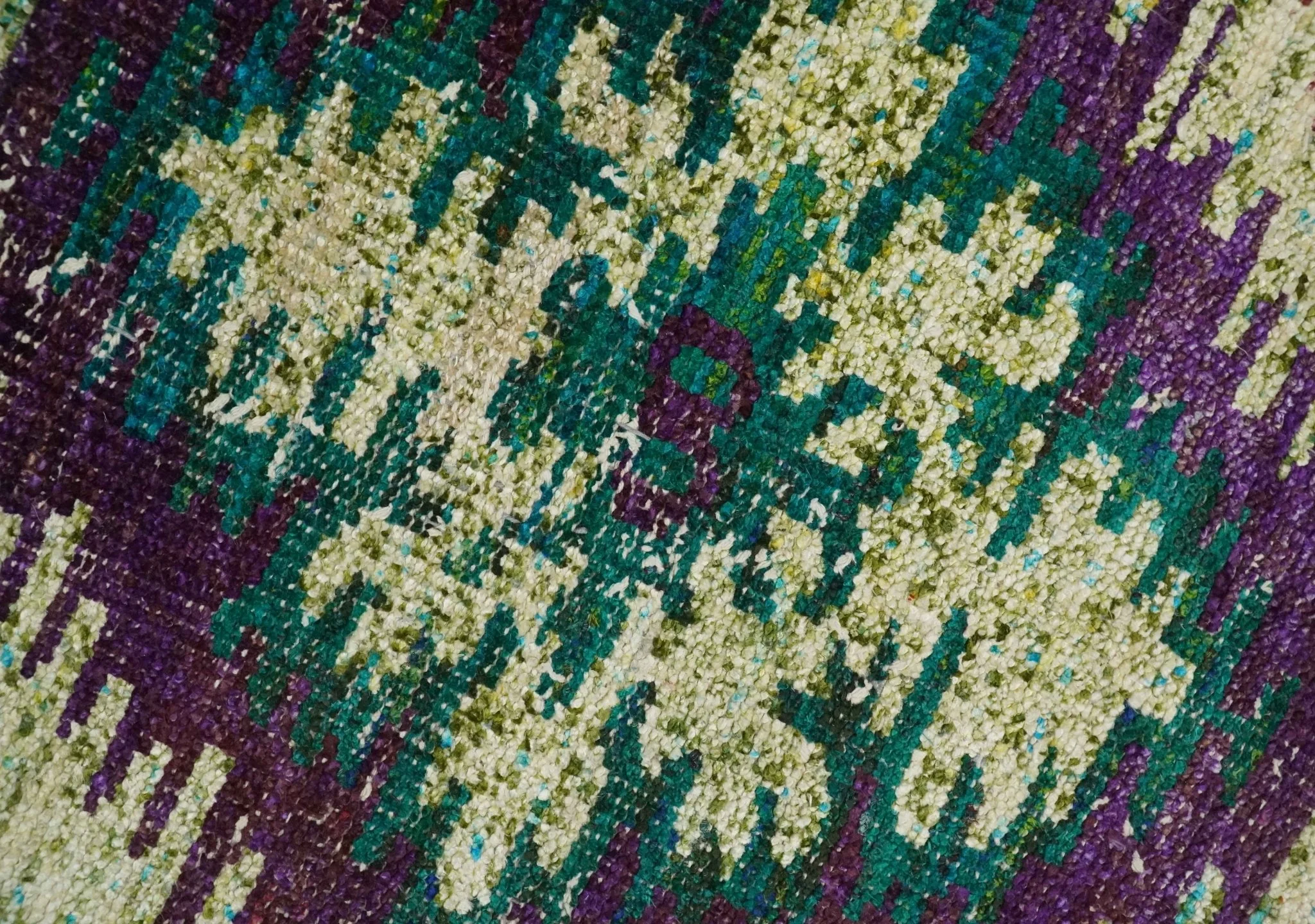 Hand Knotted 4x6 Beige, Violet and Green Persian made of Recycled Silk Area Rug | OP57 - Image 2