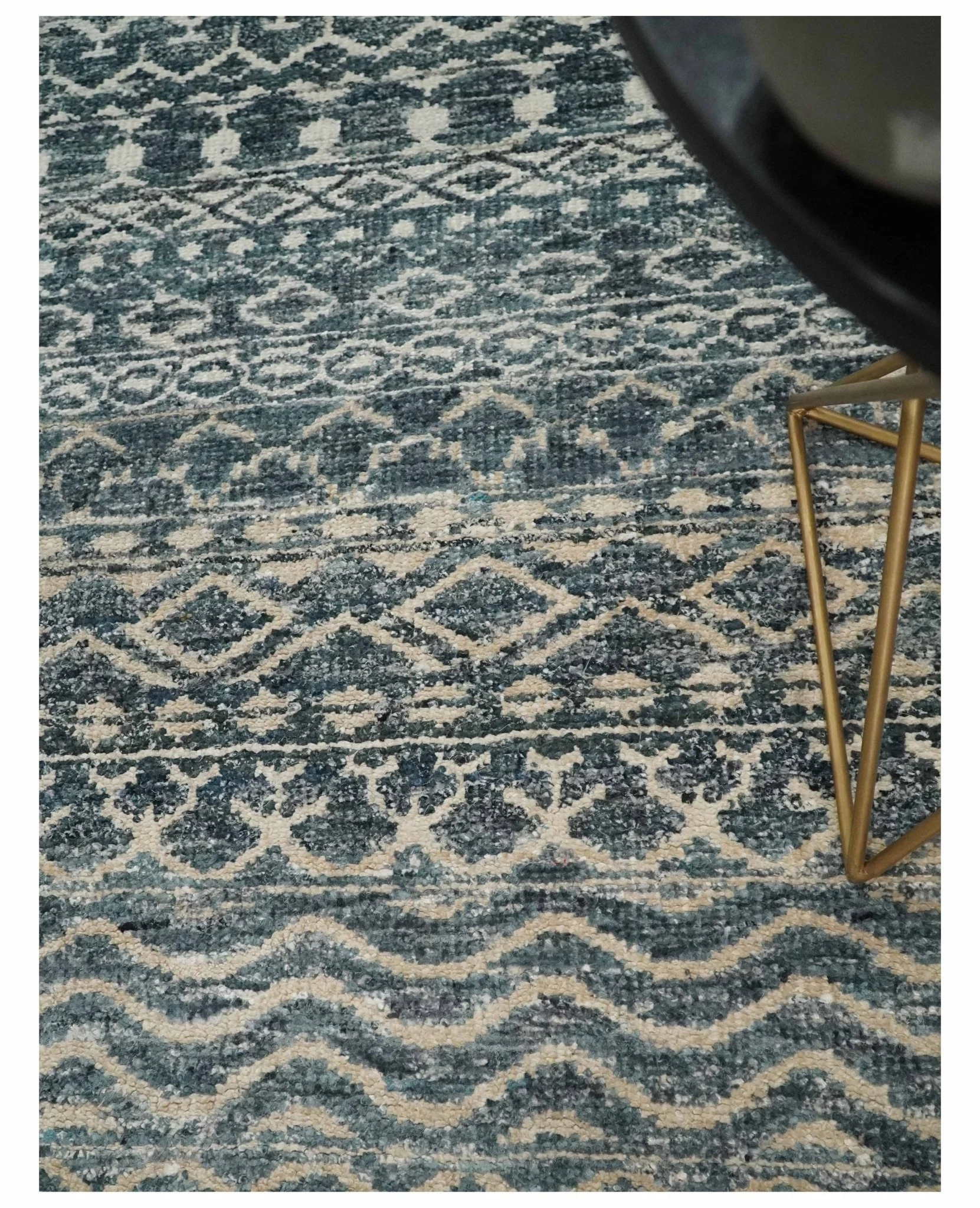 4x6 Hand Knotted Ivory, Beige and Blue Modern Contemporary Southwestern Tribal Trellis Recycled Silk Area Rug | OP55 - Image 8