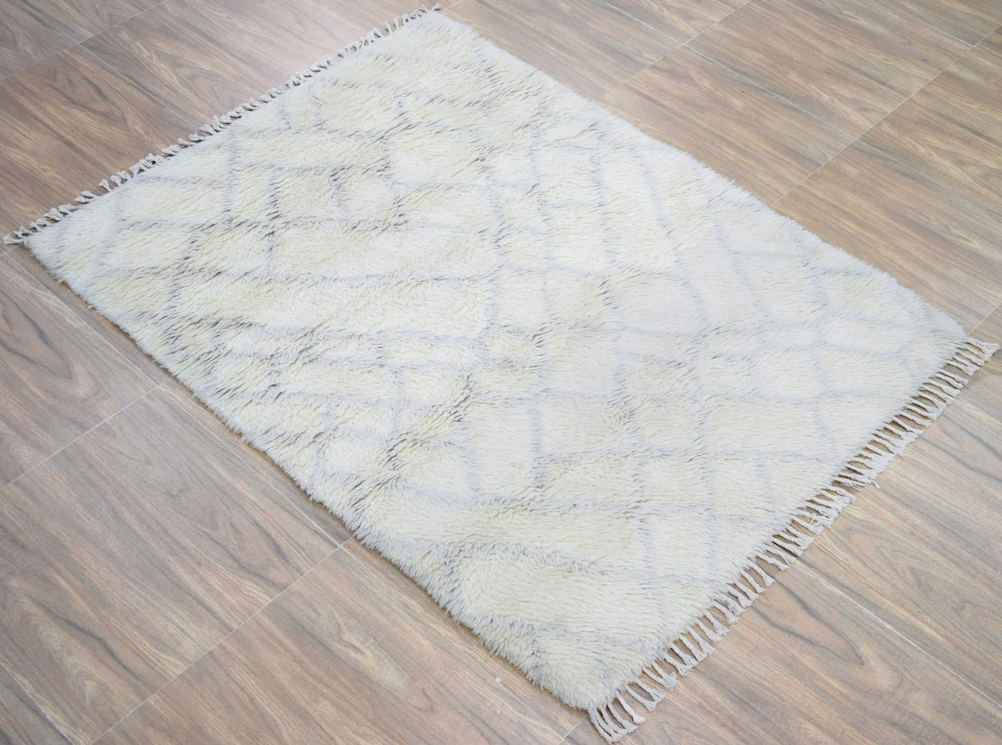 4x6 Ivory and Charcoal Handmade Moroccan Design Area Rug | TRD171746 - Image 4