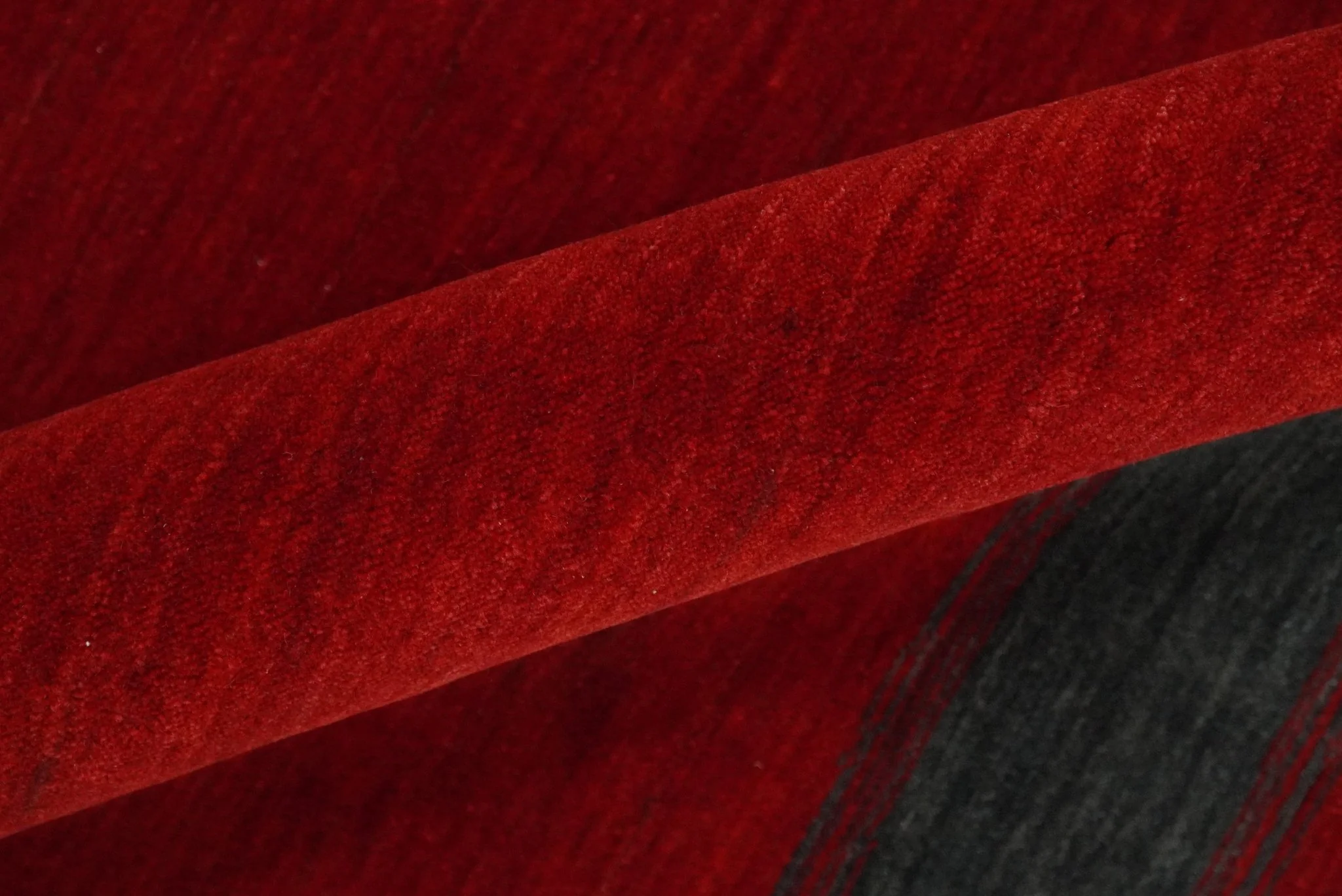 4x6 Small Solid Red Wool Hand Woven Southwestern Gabbeh Rug | LOR24 - Image 7