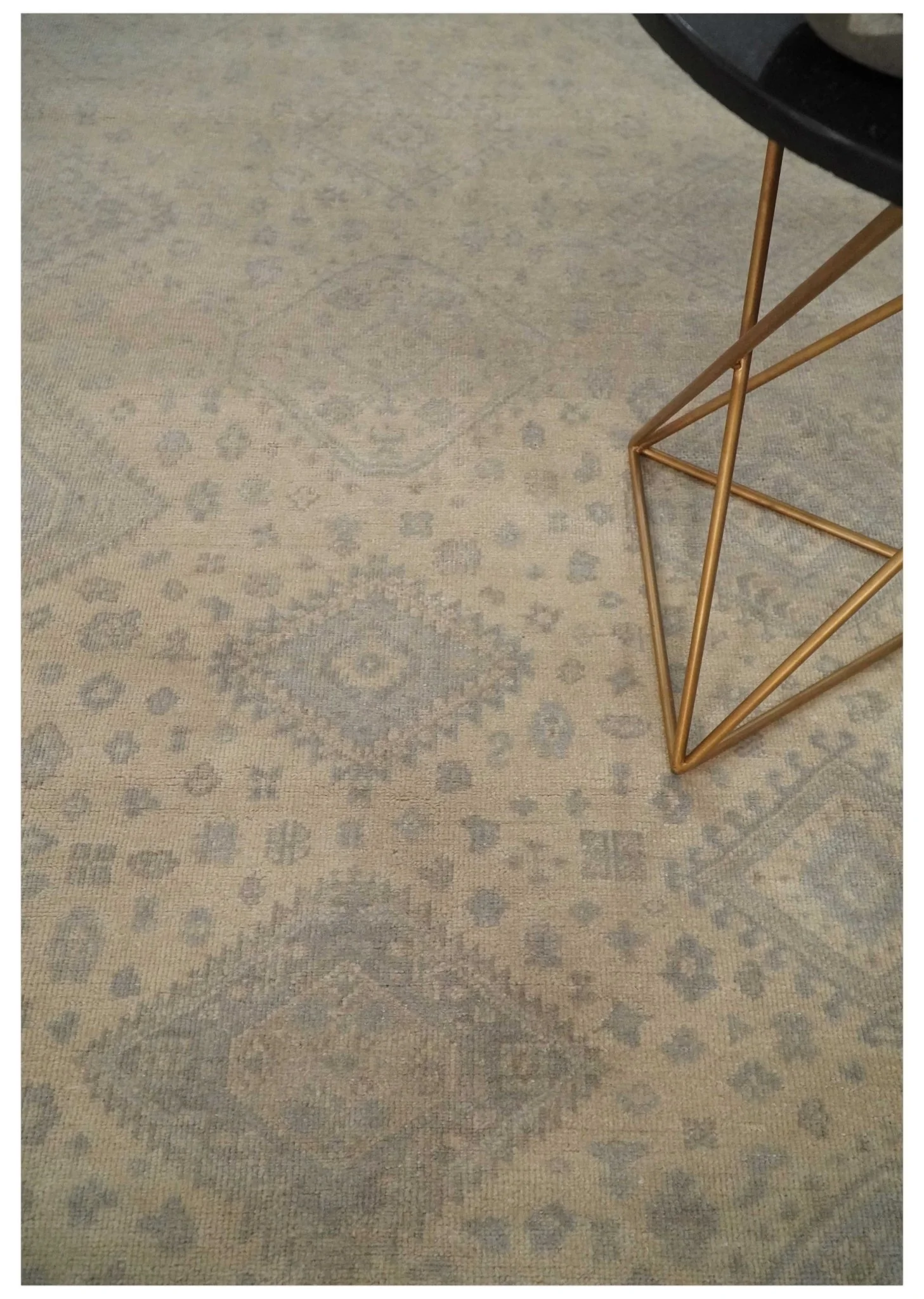 Low Pile 6x9 Hand Knotted Beige and Gray Traditional Wool Area Rug - Image 2