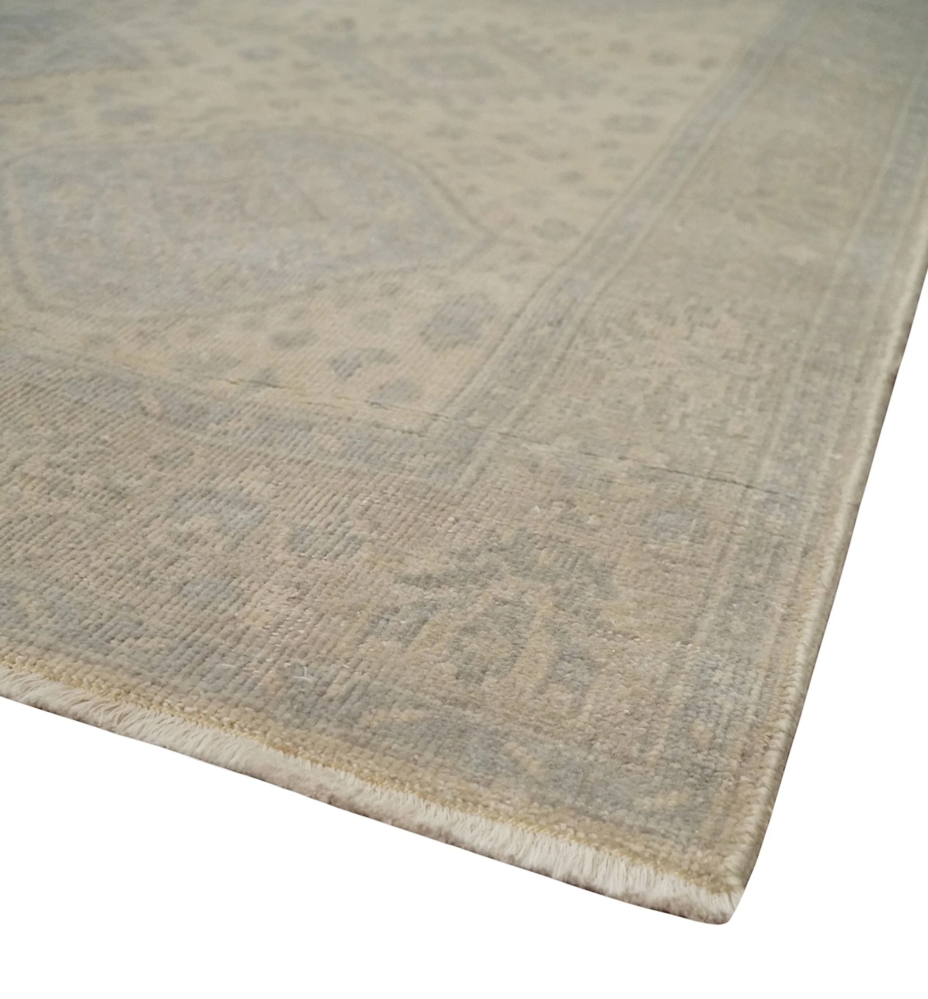 Low Pile 6x9 Hand Knotted Beige and Gray Traditional Wool Area Rug - Image 5