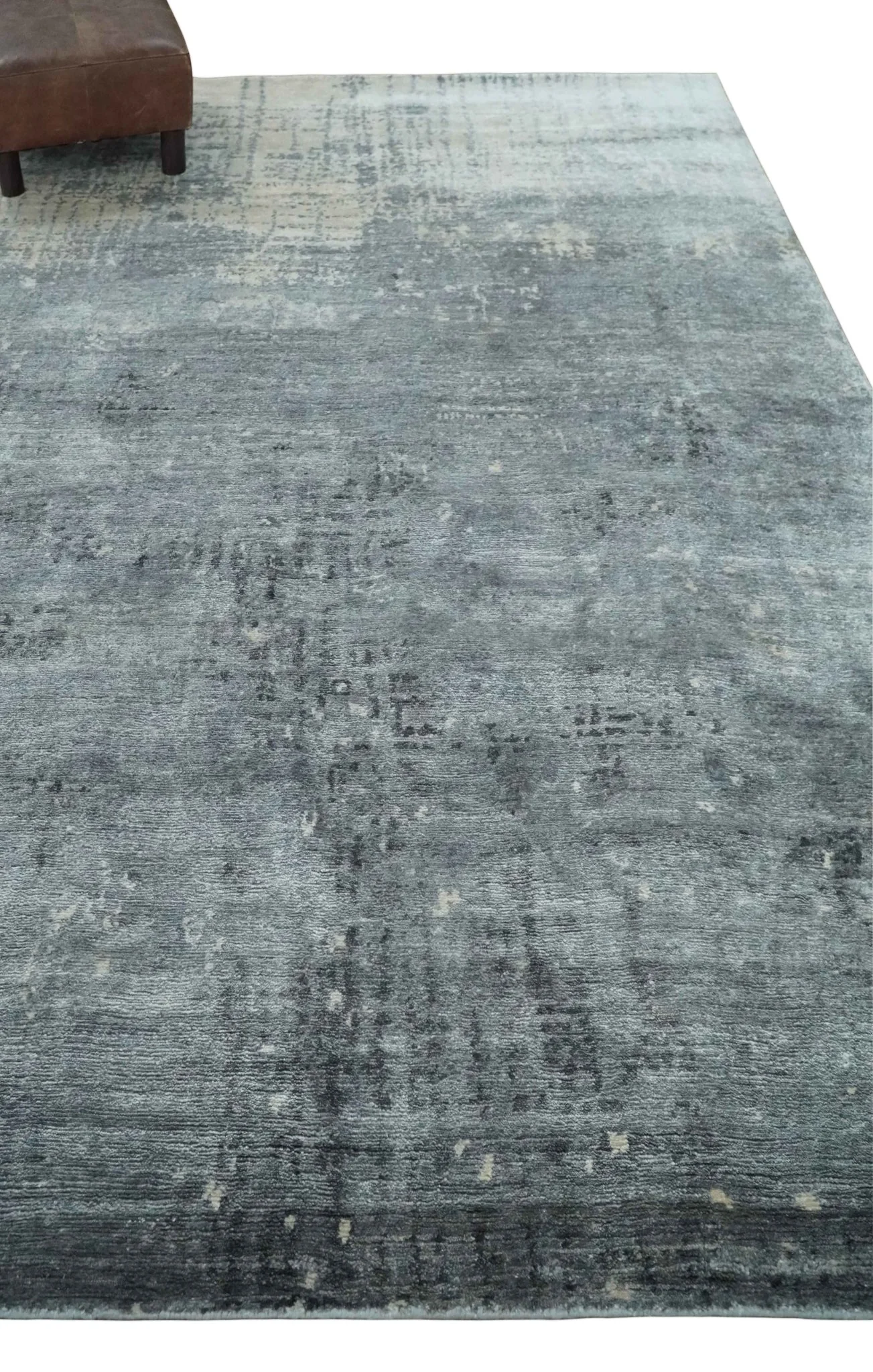 Modern Abstract 5.9x8.5 Silver, Beige and Charcoal Hand Knotted bamboo Silk Area Rug - Image 3