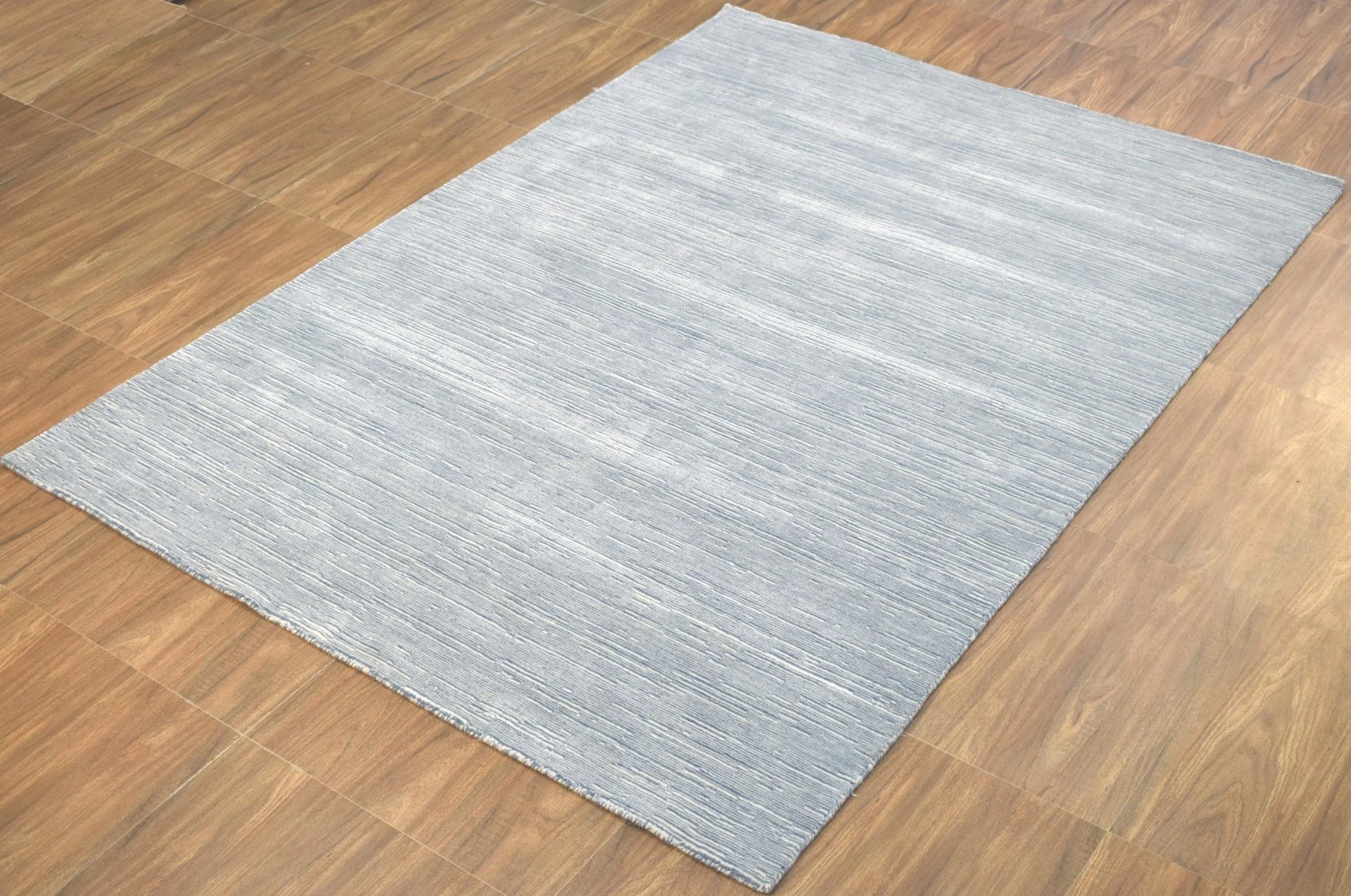 Hand Woven Blue, Ivory wool and Art Silk contemporary Area Rug - Image 3