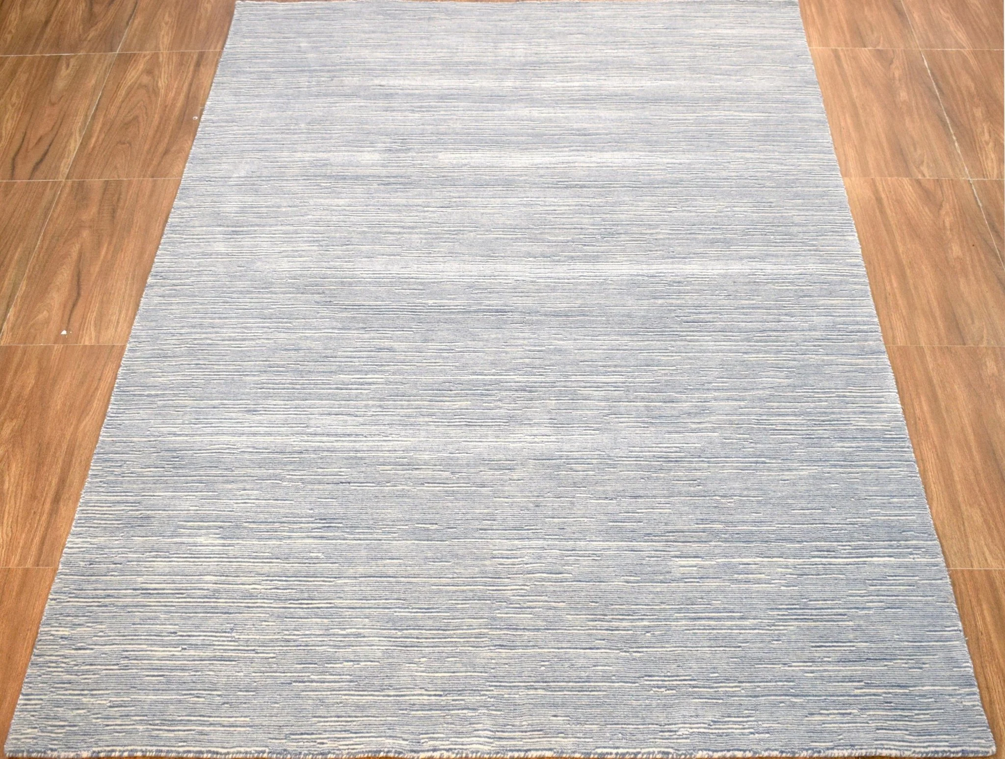 Hand Woven Blue, Ivory wool and Art Silk contemporary Area Rug - Image 5