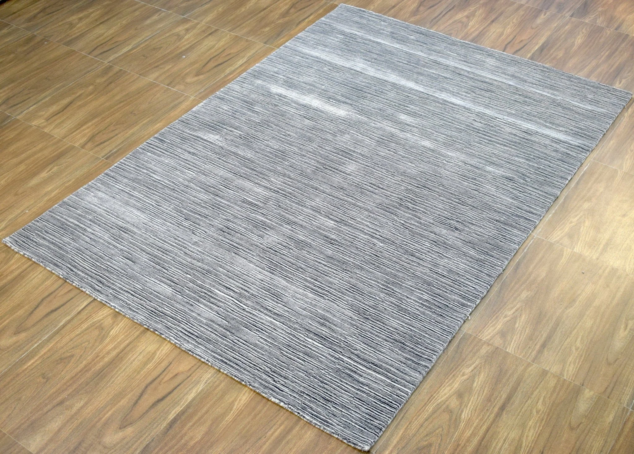 5x8 Modern Gray and Silver Area Rug | Handmade with Wool & Viscose | TRD1007058 - Image 3