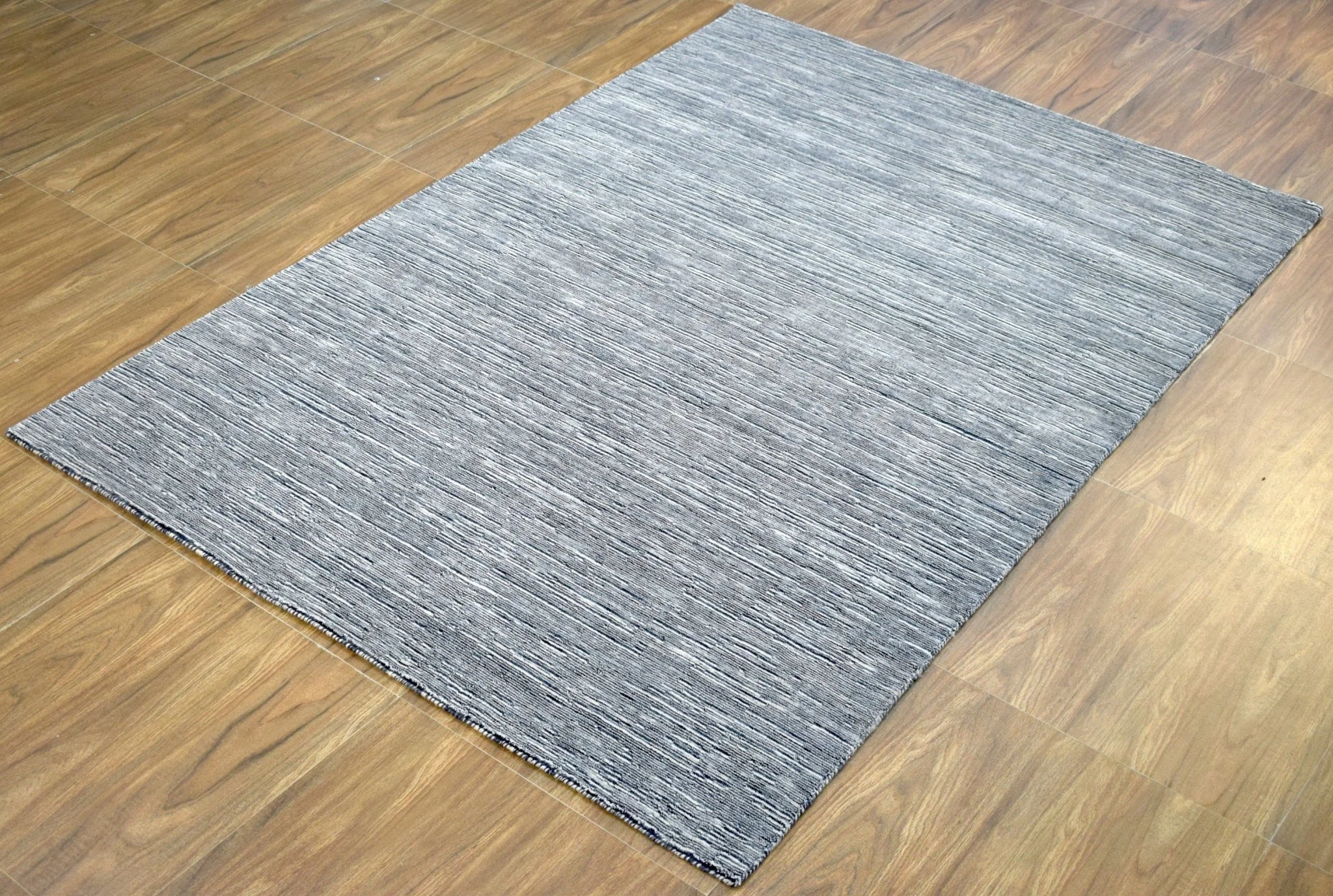 5x8 Solid Gray Rug | Handmade Wool  & Viscose Area Rug | TRD1007158 - Image 3