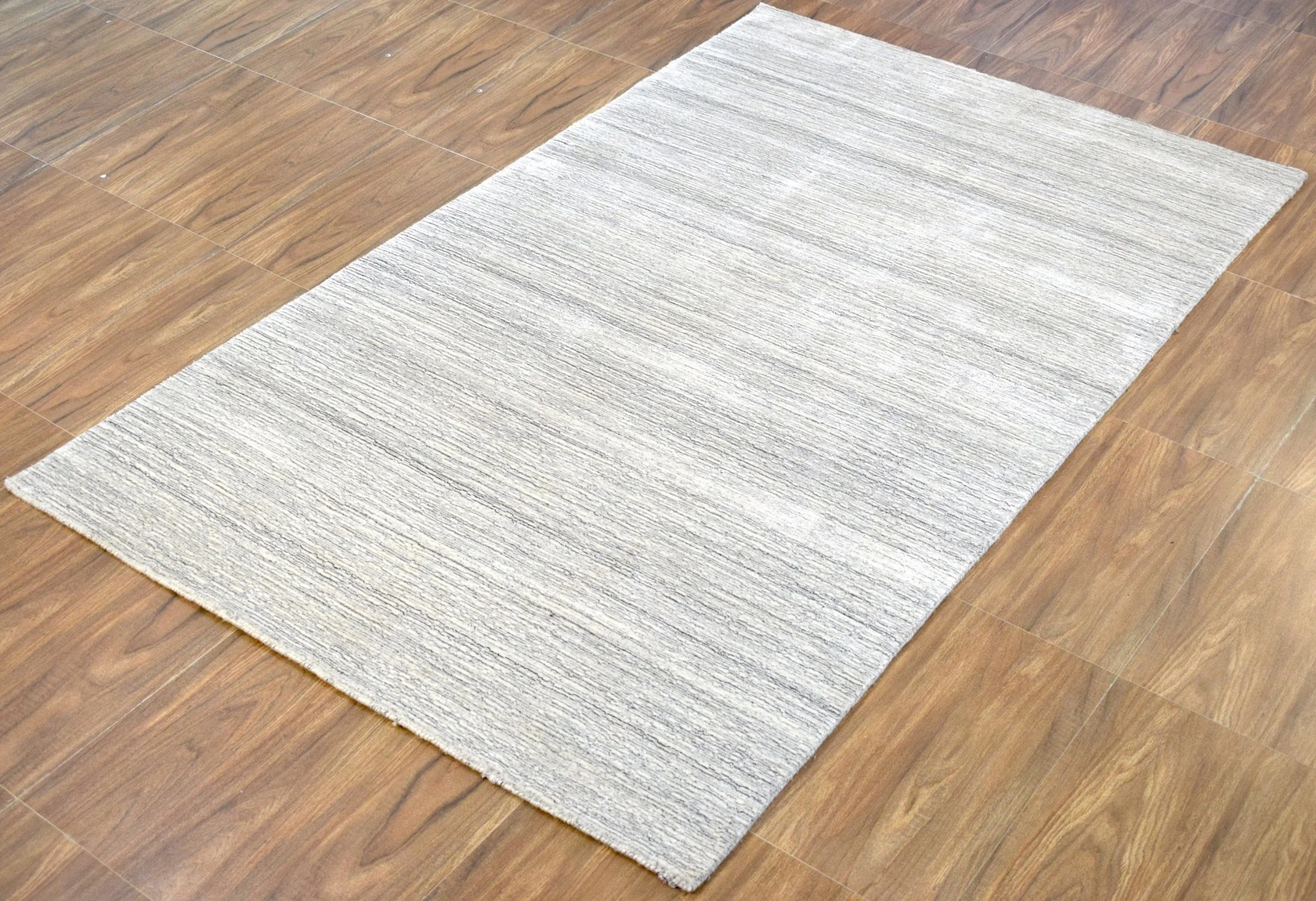 5x8 Solid Beige and Silver Area Rug | Handmade with Wool & Viscose | TRD1007258 - Image 3