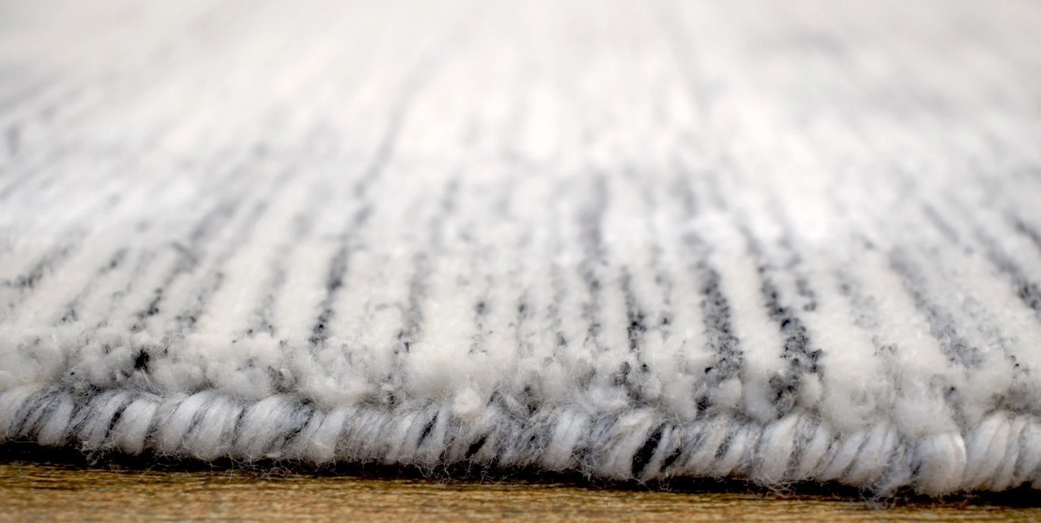 5x8 Solid Beige and Silver Area Rug | Handmade with Wool & Viscose | TRD1007258 - Image 9