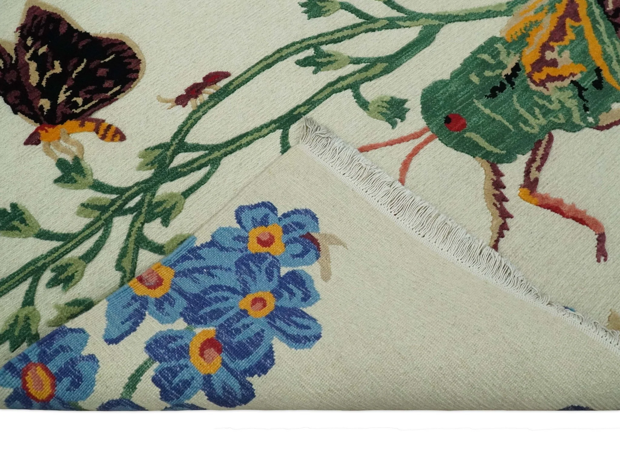 5x7 Ivory Butterfly , Insects and Flower Flatwoven Soumak Wool Hand Made Rug | KNT48 - Image 5