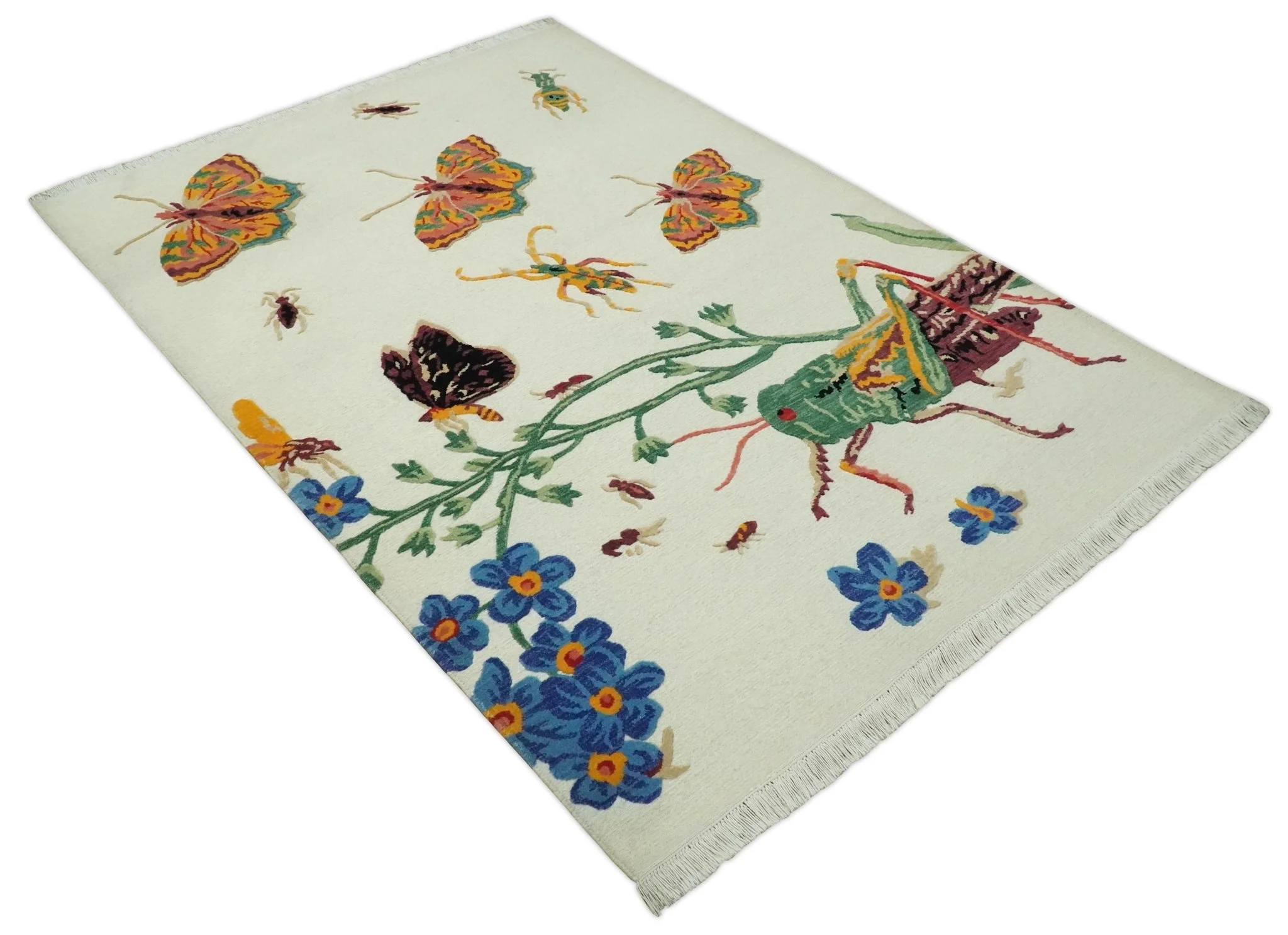 5x7 Ivory Butterfly , Insects and Flower Flatwoven Soumak Wool Hand Made Rug | KNT48 - Image 8