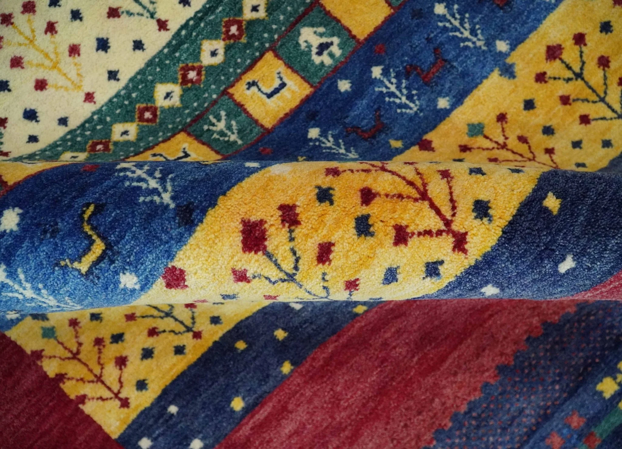 Tree 5x7 Multicolor Red and Blue Hand Knotted Wool Hand Made Lori Rug | KNT45 - Image 6