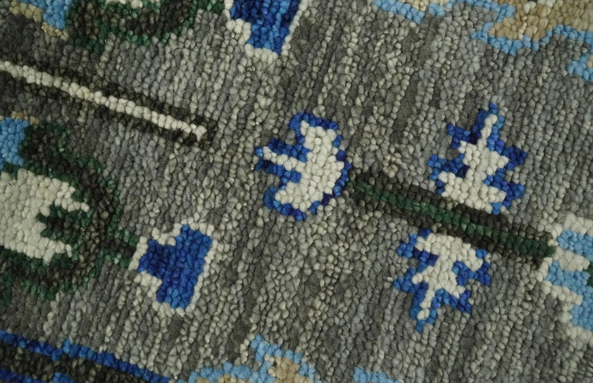 Hand Knotted Charcoal and Ivory Traditional Vintage Style Custom Made Wool Area Rug - Image 4