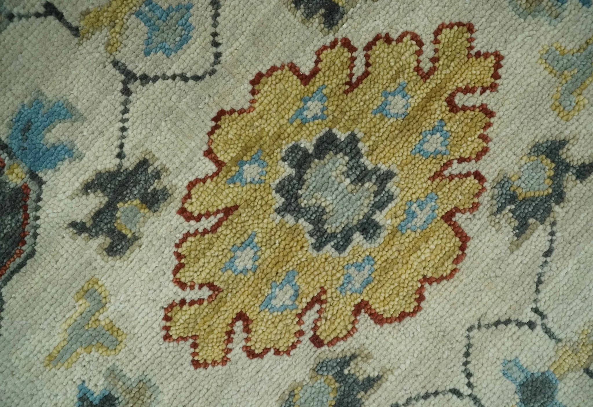 Beige, Gray, and Ivory Traditional Hand Knotted Oriental Oushak Multi Size wool Area Rug - Image 2