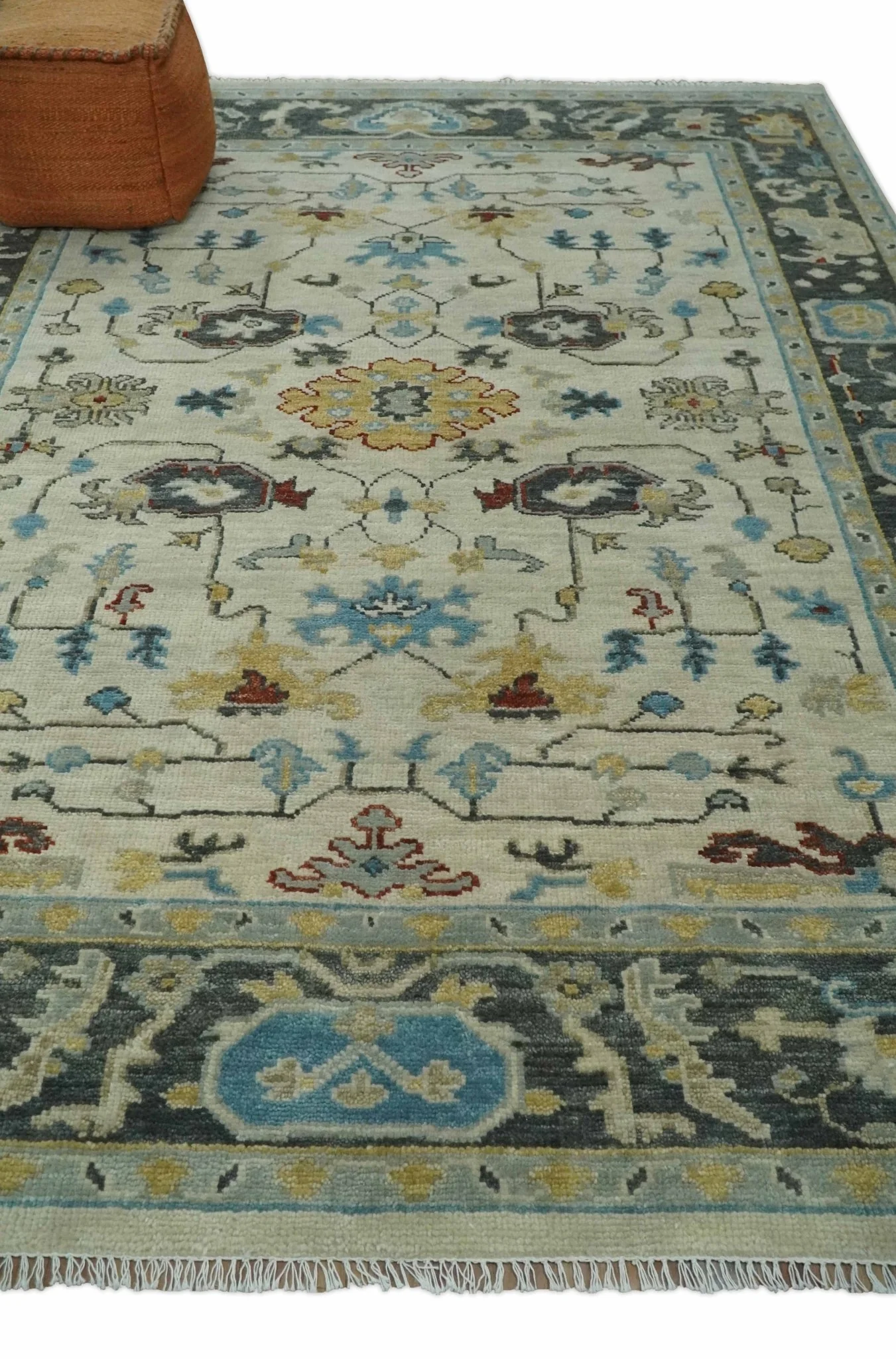 Beige, Gray, and Ivory Traditional Hand Knotted Oriental Oushak Multi Size wool Area Rug - Image 4