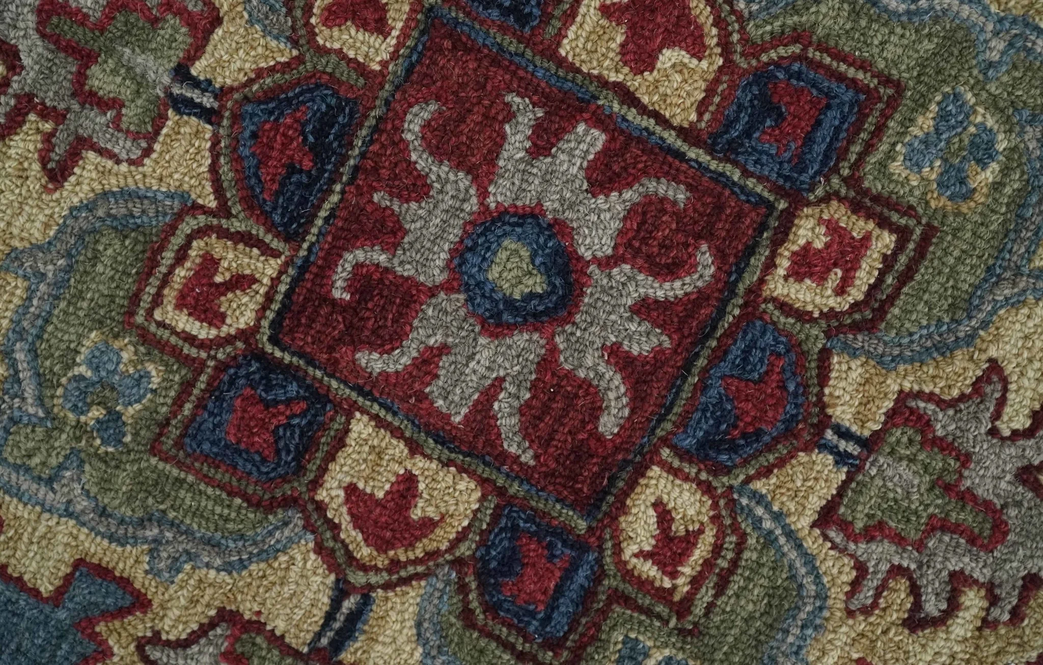 Red and Blue Hand Tufted Traditional Heriz Serapi Medallion Multi Size wool Area Rug - Image 6