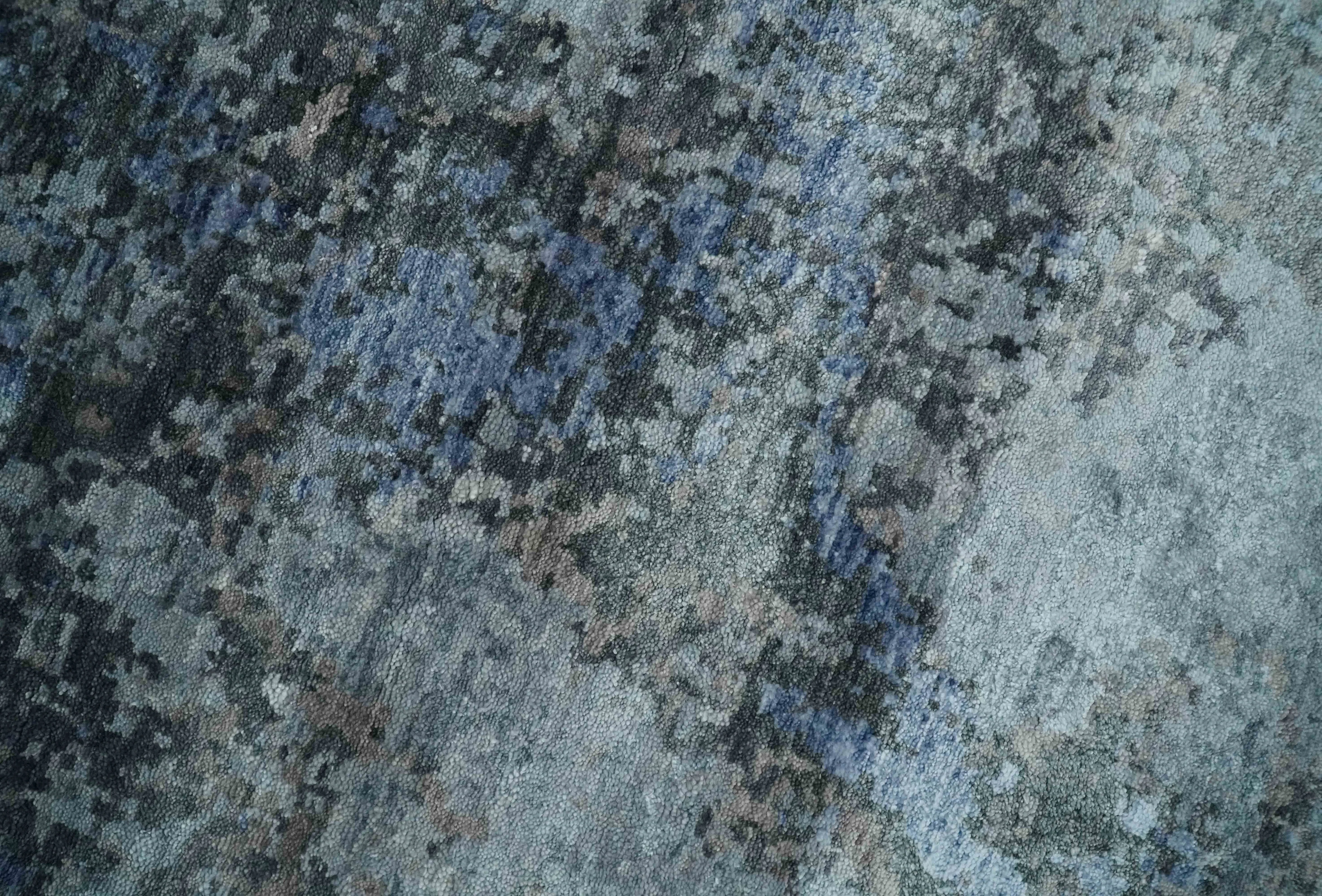 5x8 and 6x9 Silver, Charcoal and Blue Modern Abstract Handmade Wool Area Rug - Image 4