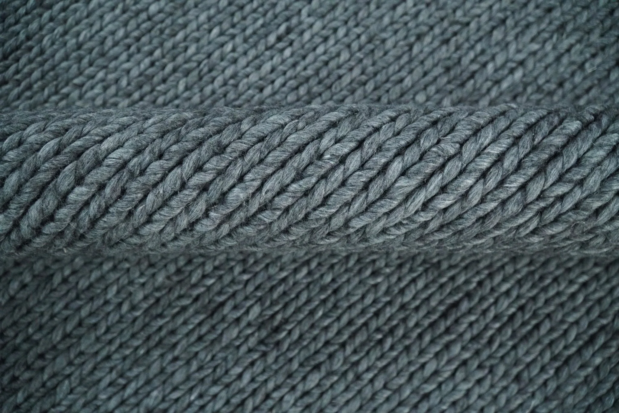 5x8 and 8x10 Braided Wool Solid Gray Felted Chunky Hand Woven Soft Plush Area Rug | DOV7 - Image 8