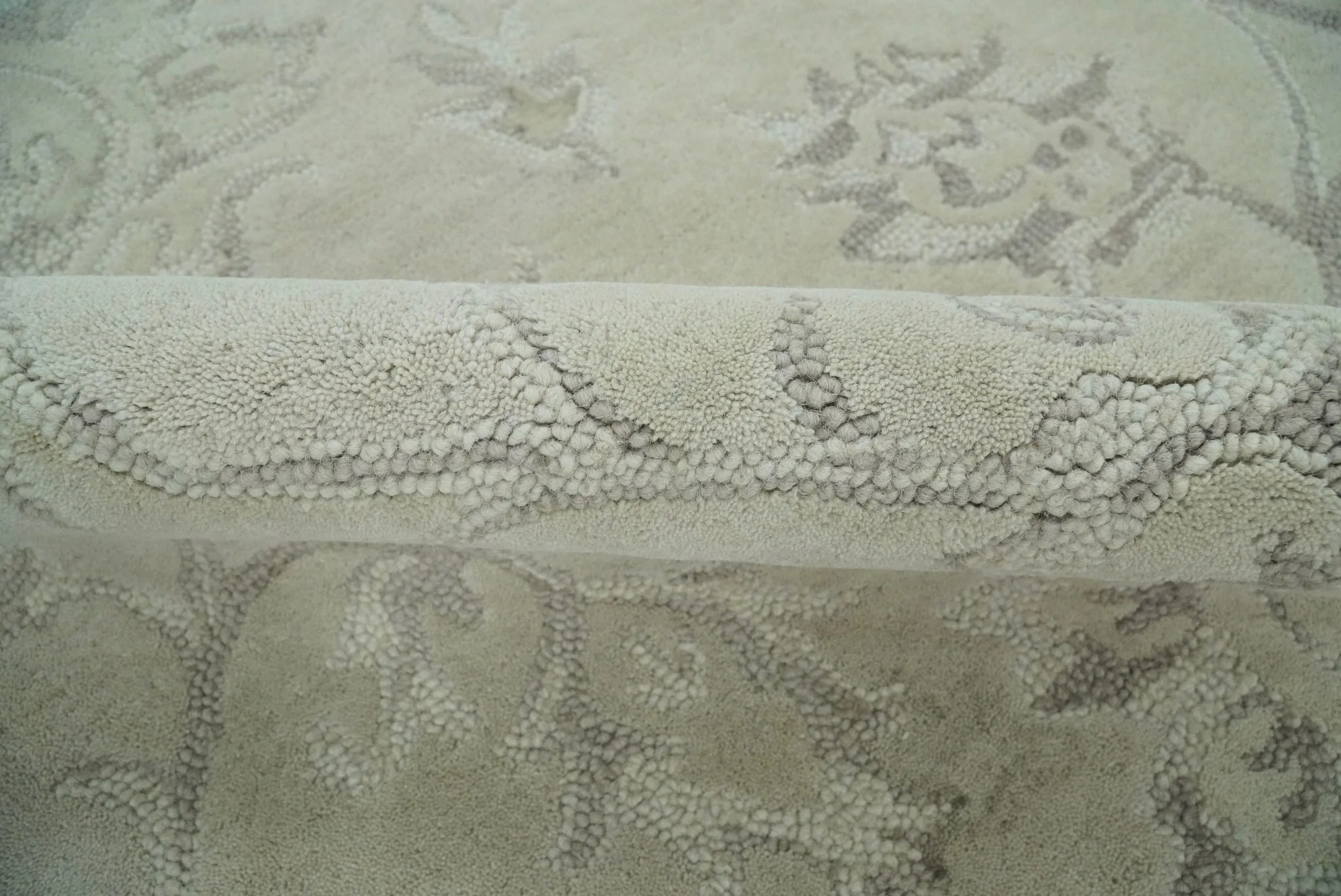 5x8 and 8x11 Handmade Area rug made with fine Wool Area Rug | TRD6381B - Image 10